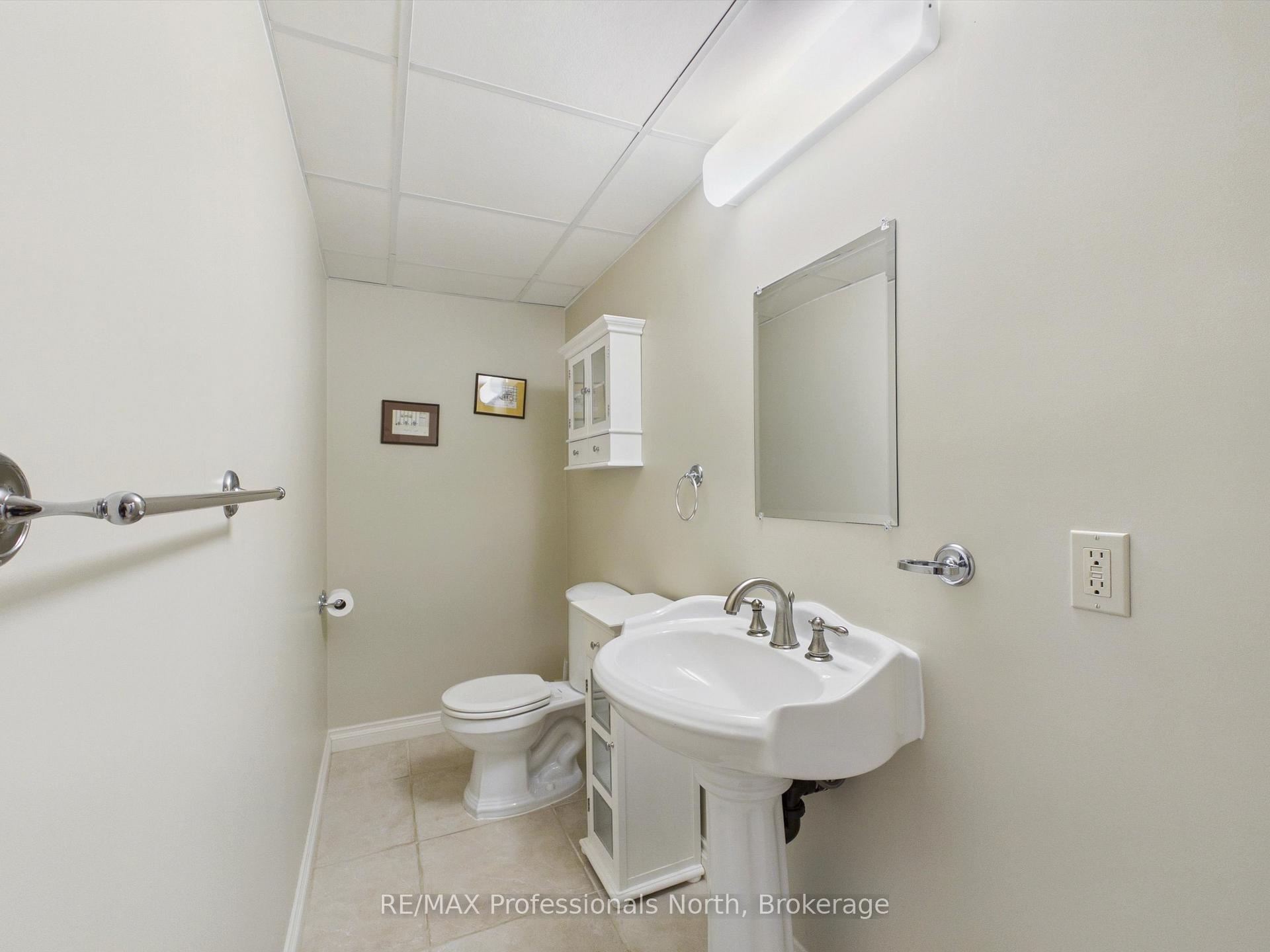 Photo 30 of 52 Golf Course Road, Bracebridge, Macaulay — HOMEH
