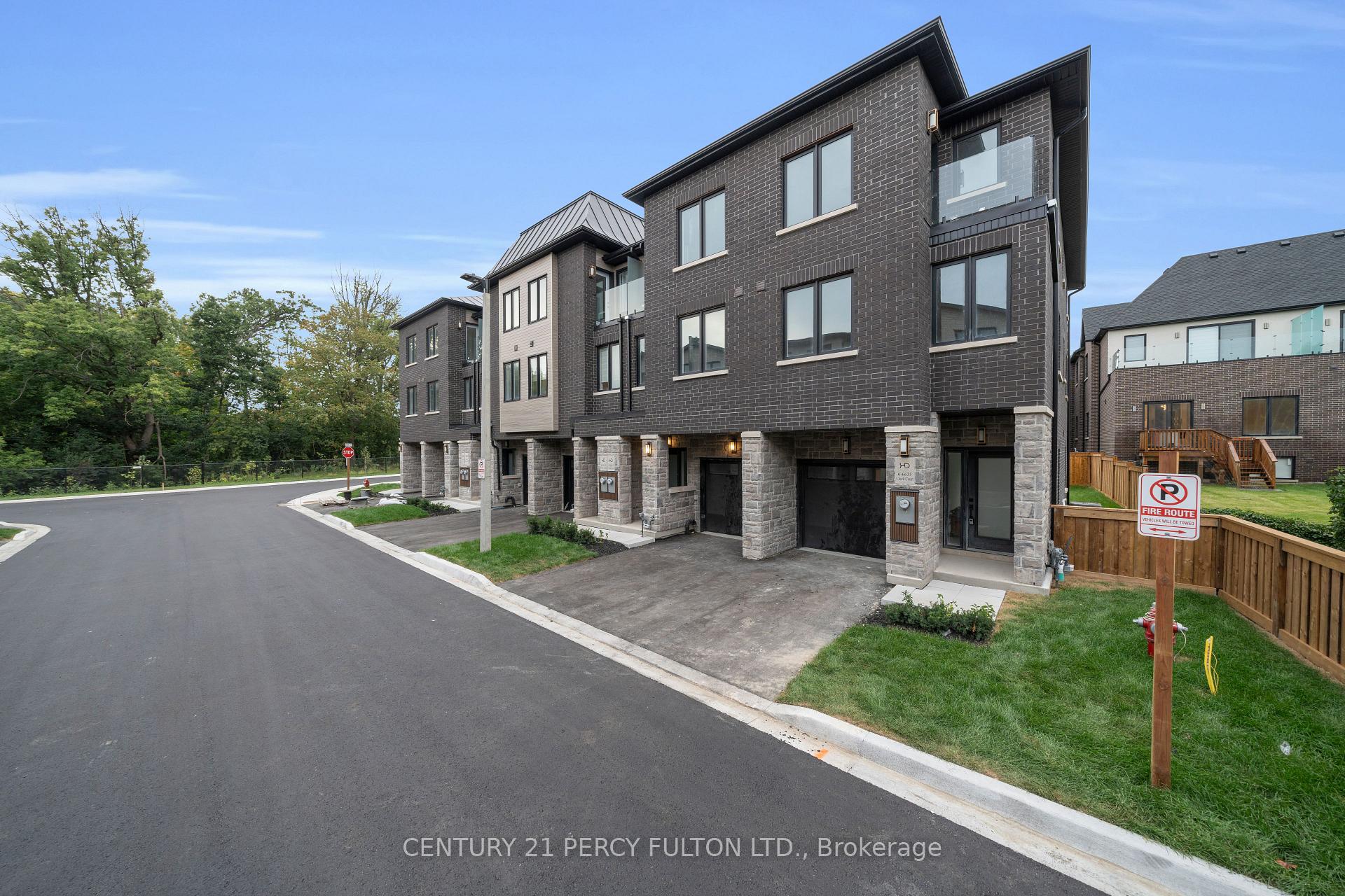 Front of Unit 5, 6636 Clock Court