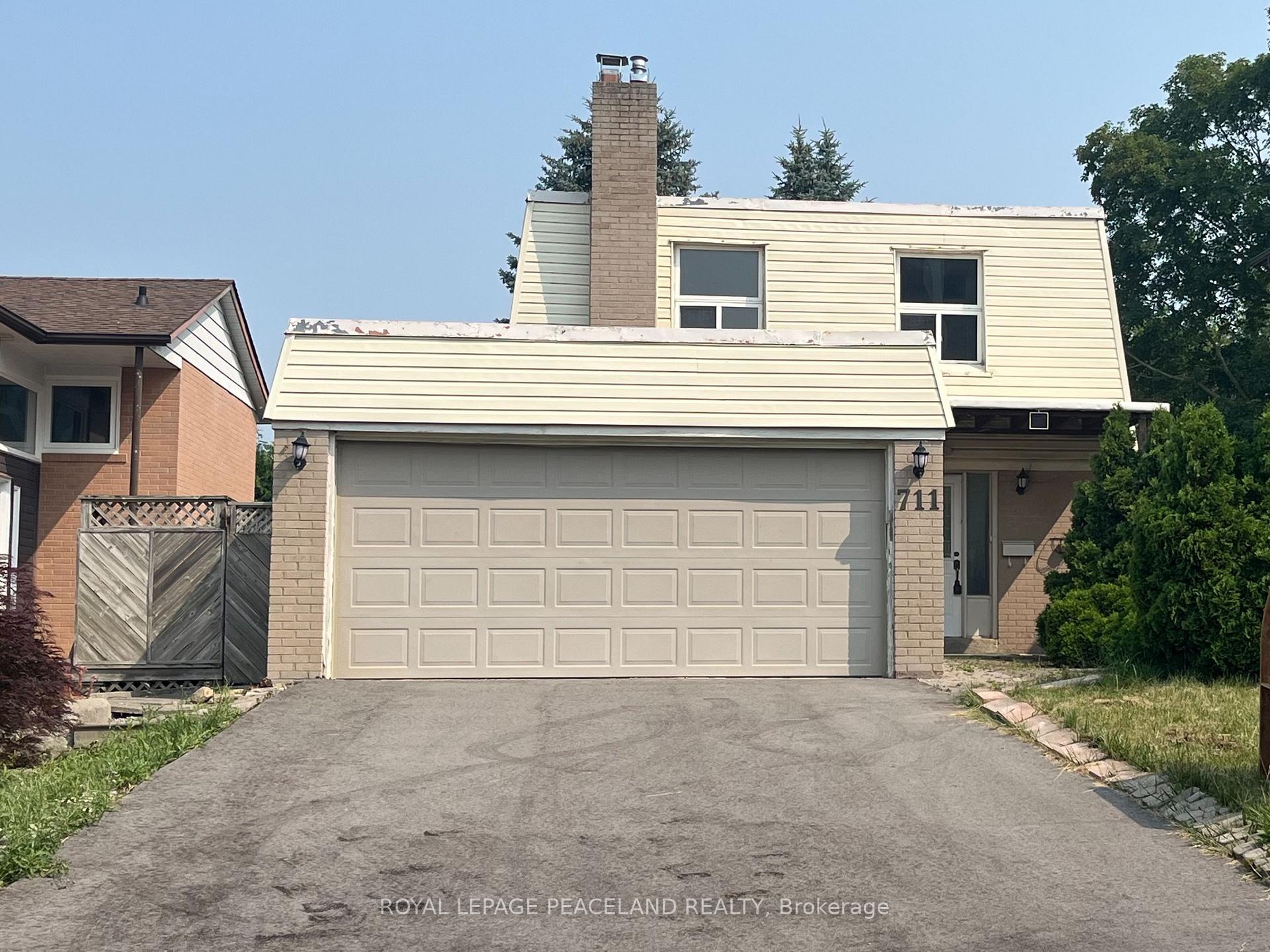 Photo of 711 Irwin Crescent