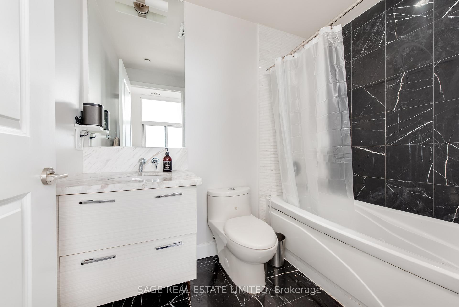 Photo 14 of Unit 3801, 33 Shore Breeze Drive, Etobicoke, Mimico — HOMEH