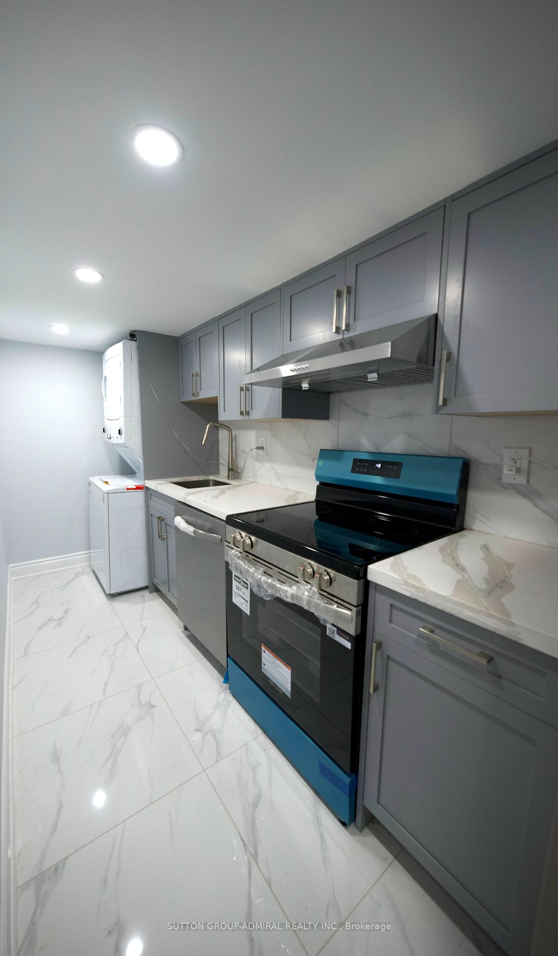 Front of Unit Basement, 1225 Verhoeven Court