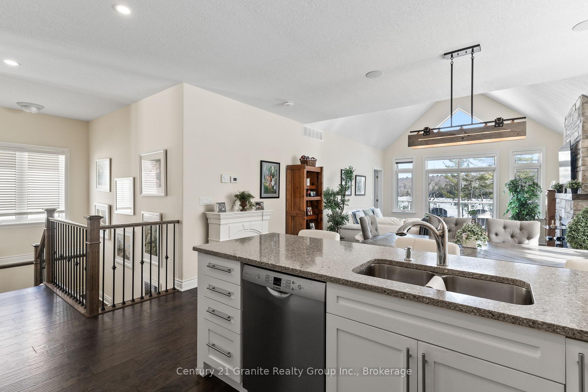 Photo 12 of 17 Webb Circle, Dysart et al, Dysart — HOMEH