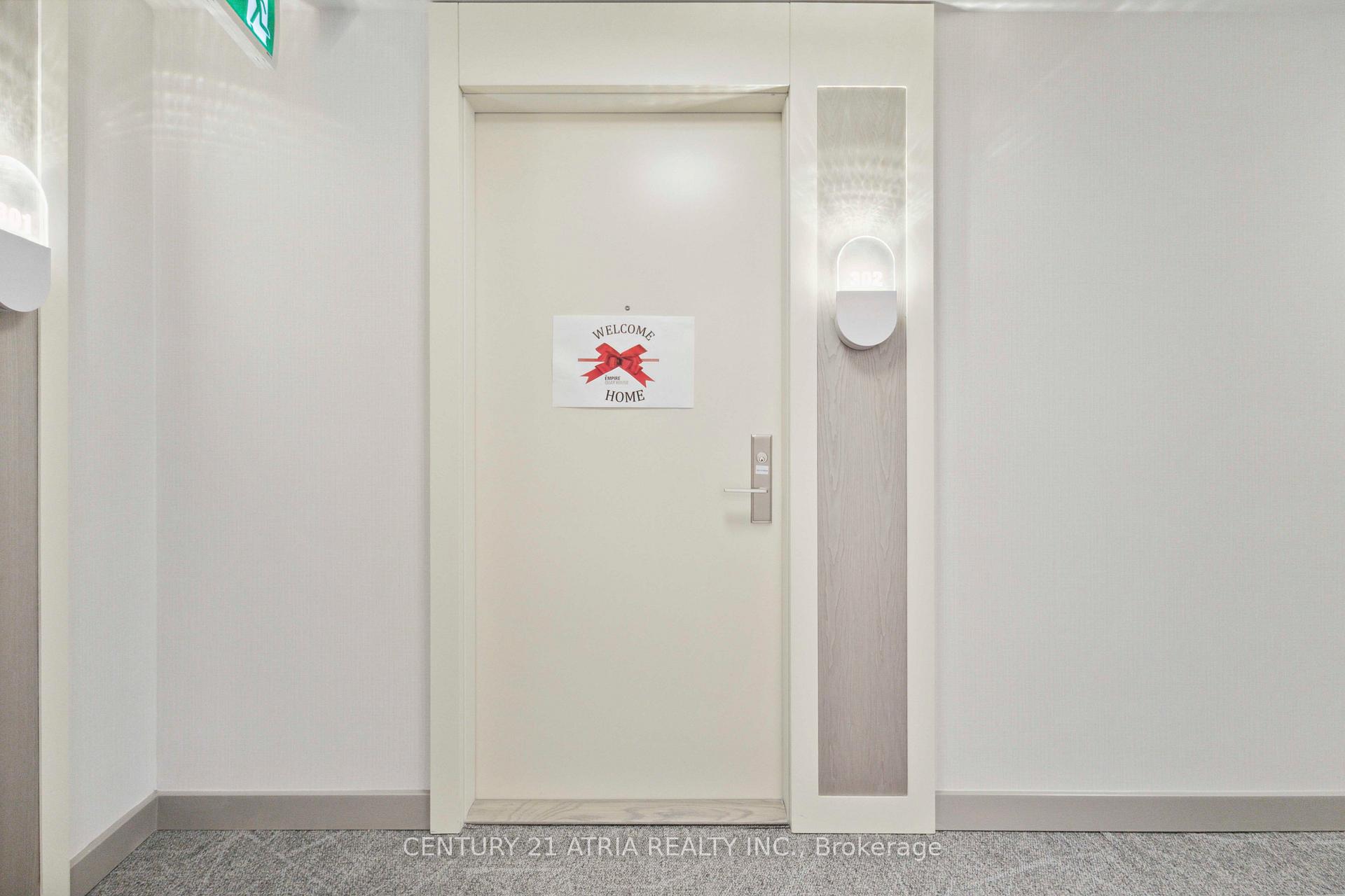 Photo 4 of Unit 302, 15 Richardson Street, Toronto, Waterfront Communities — HOMEH