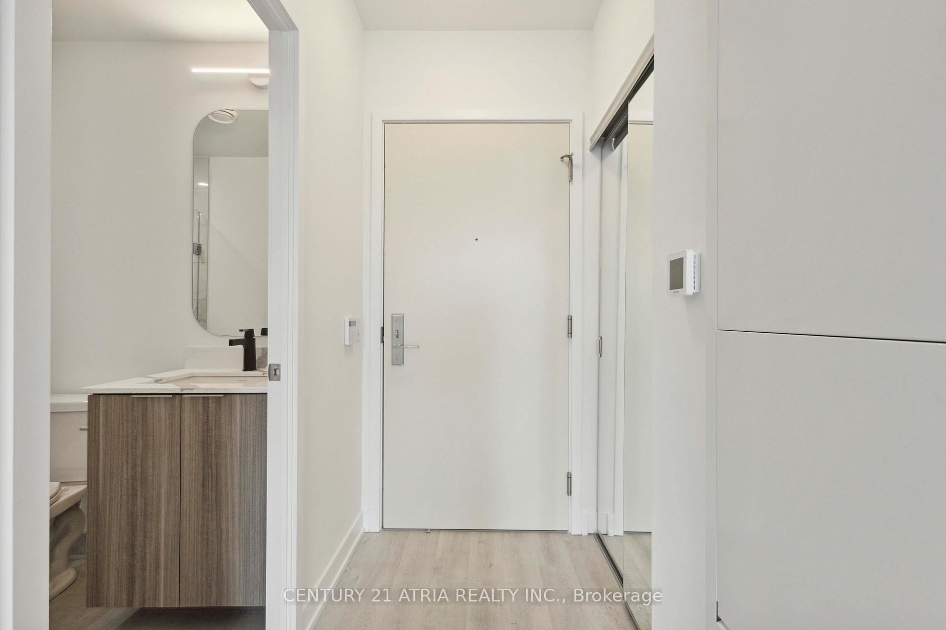 Photo 17 of Unit 302, 15 Richardson Street, Toronto, Waterfront Communities — HOMEH