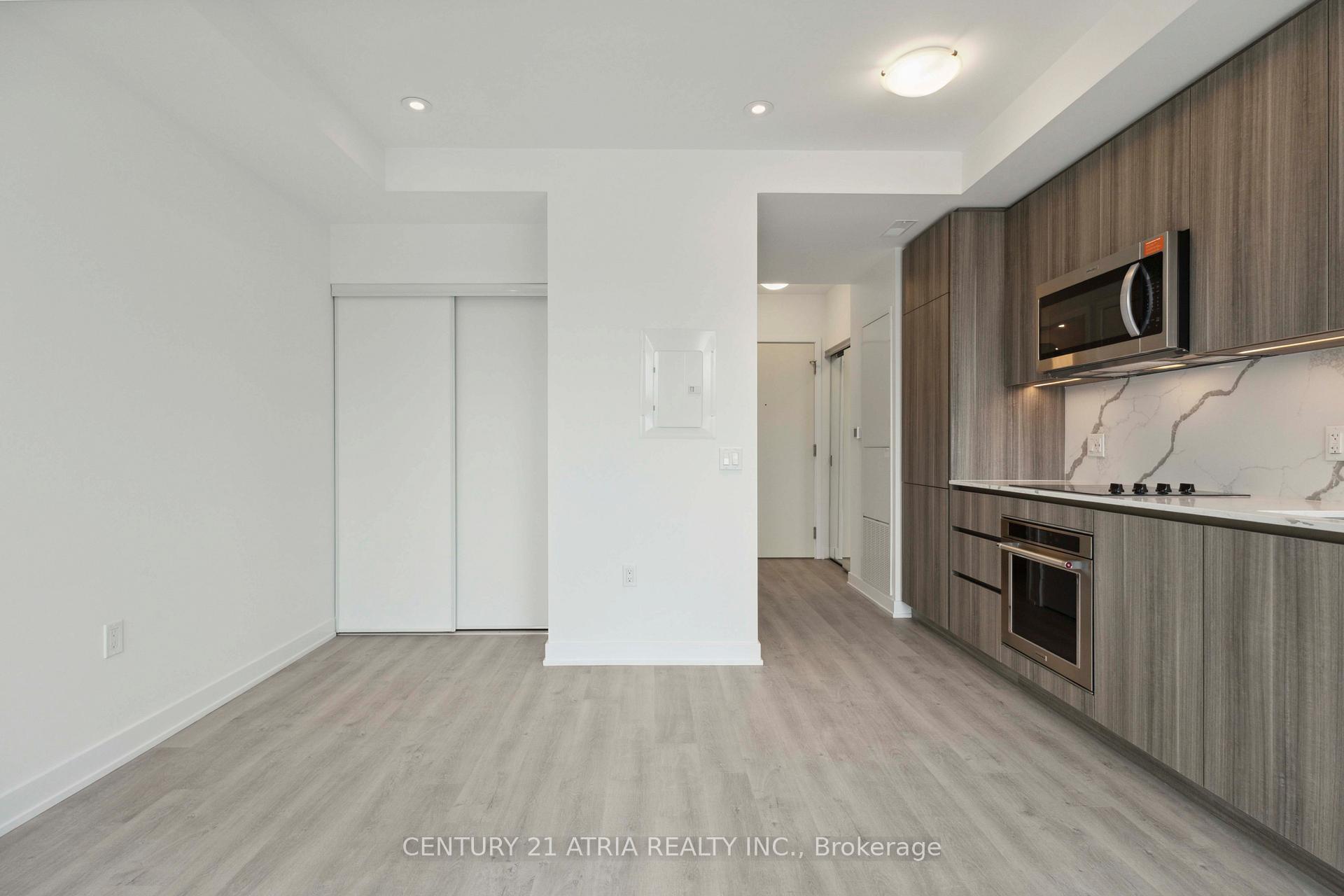 Photo 6 of Unit 302, 15 Richardson Street, Toronto, Waterfront Communities — HOMEH
