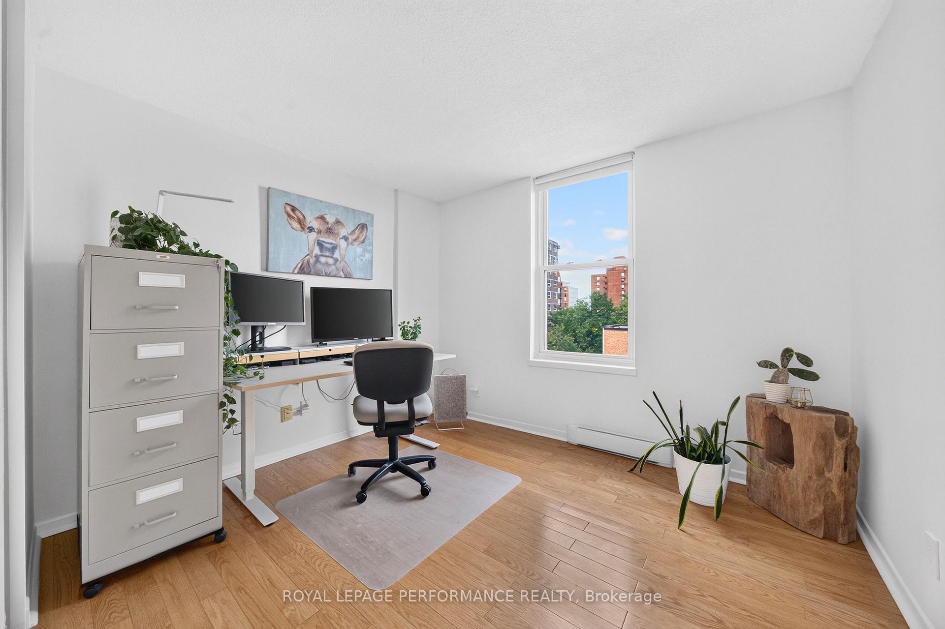 Photo 22 of Unit 407, 50 Burnside Avenue, Ottawa, Mechanicsville — HOMEH