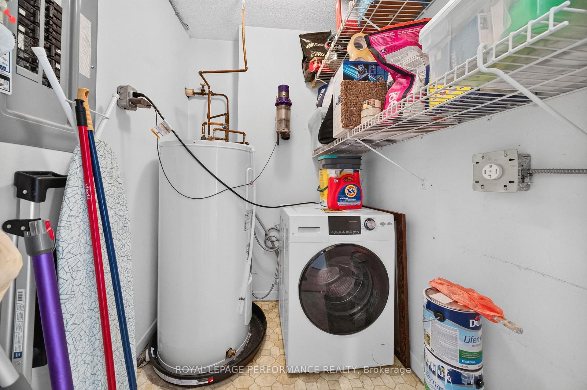 Photo 27 of Unit 407, 50 Burnside Avenue, Ottawa, Mechanicsville — HOMEH