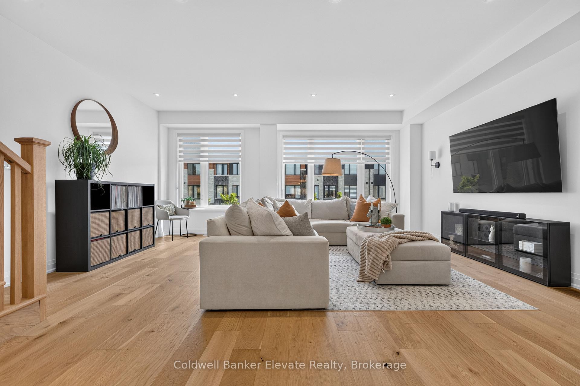 Photo 8 of 76 Windtree Way, Halton Hills, Georgetown — HOMEH