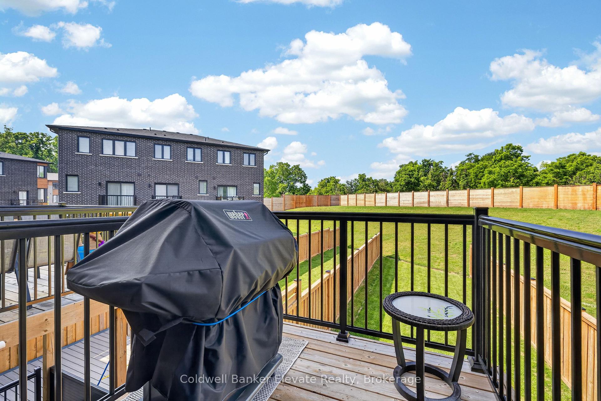 Photo 21 of 76 Windtree Way, Halton Hills, Georgetown — HOMEH