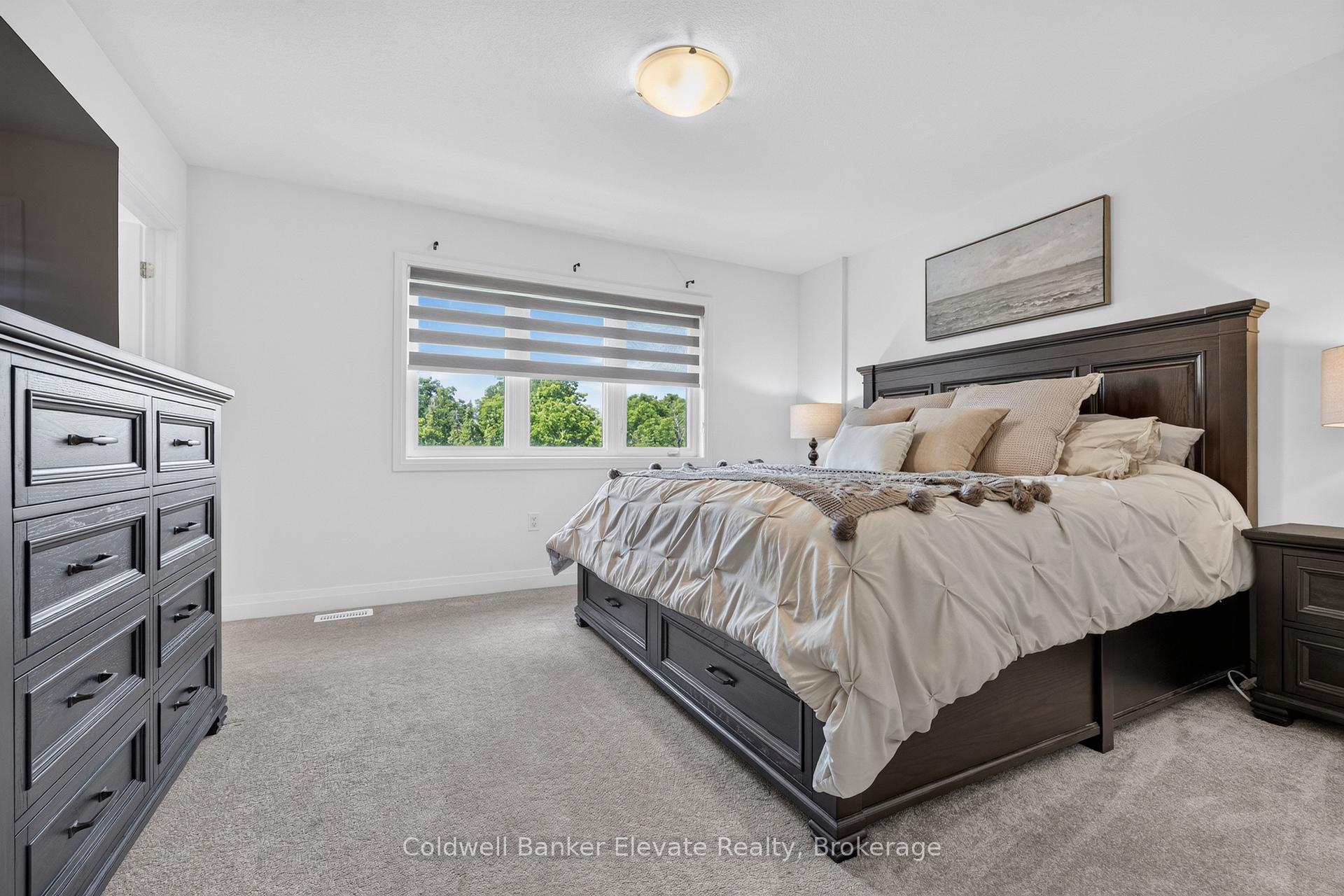 Photo 25 of 76 Windtree Way, Halton Hills, Georgetown — HOMEH