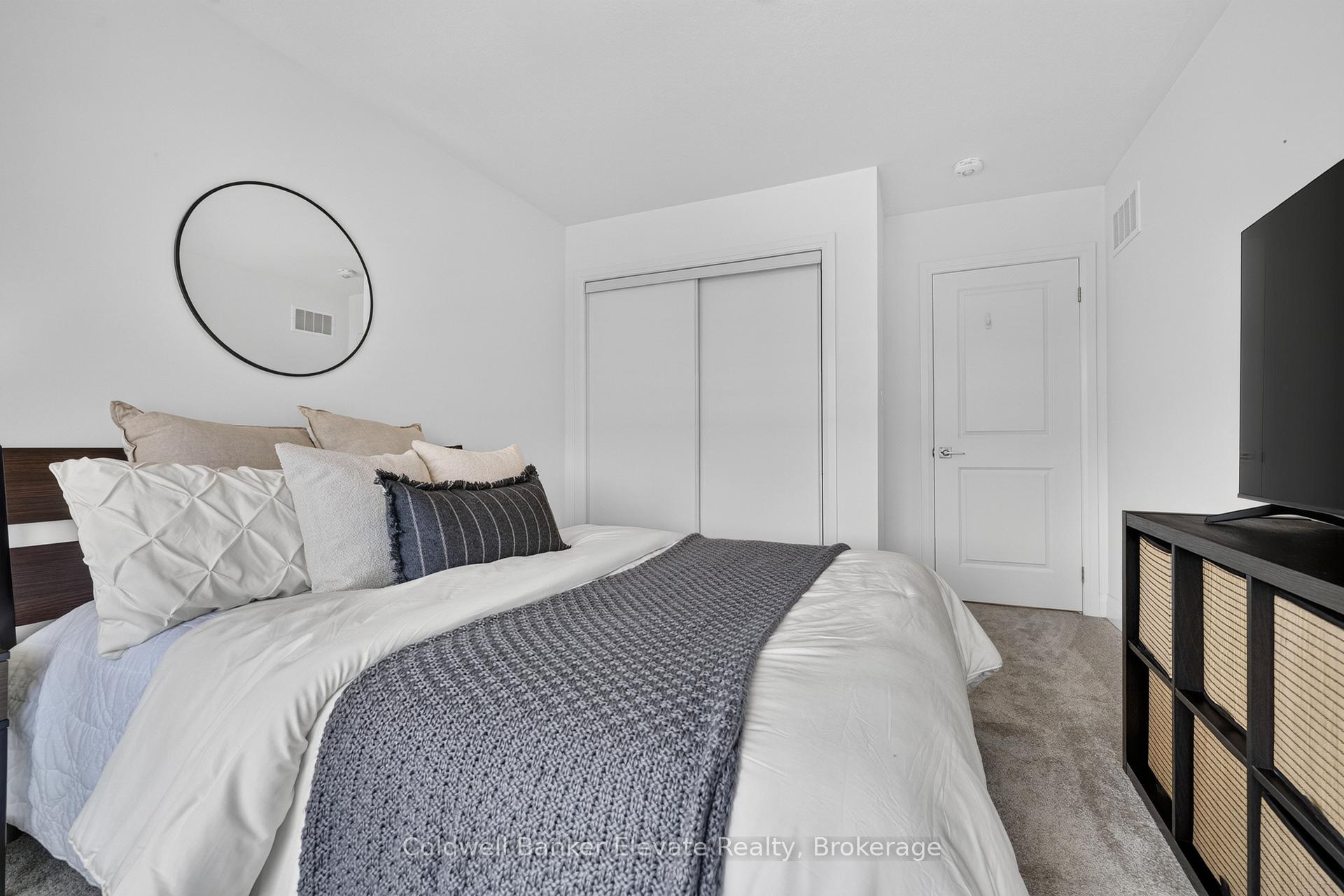 Photo 34 of 76 Windtree Way, Halton Hills, Georgetown — HOMEH