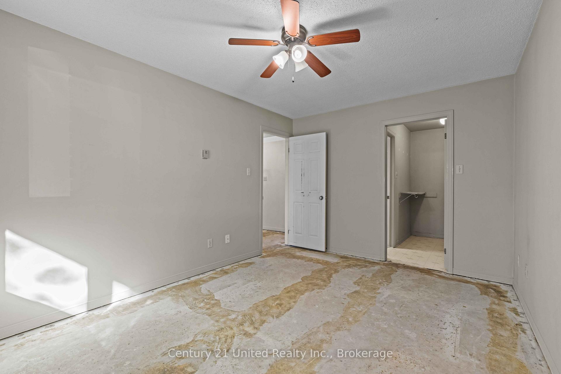 Photo 14 of Unit 10, 36 Champlain Crescent, Peterborough, Northcrest Ward 5 — HOMEH