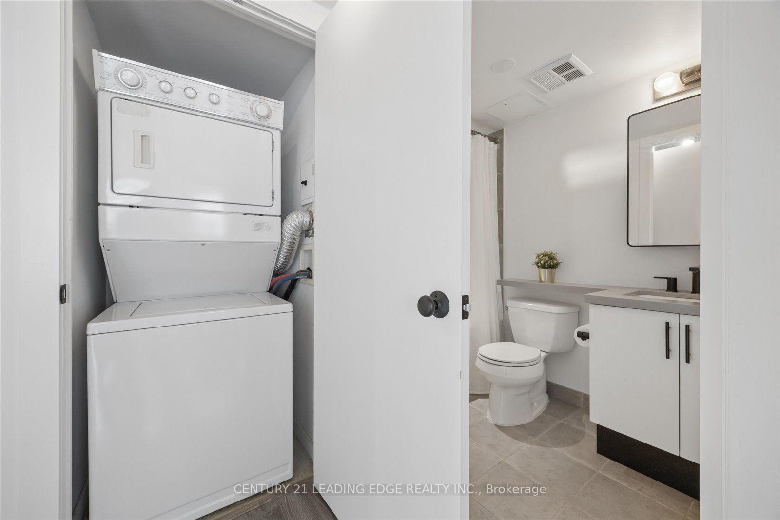 Photo 32 of Unit PH811, 800 King Street W, Toronto, Niagara — HOMEH
