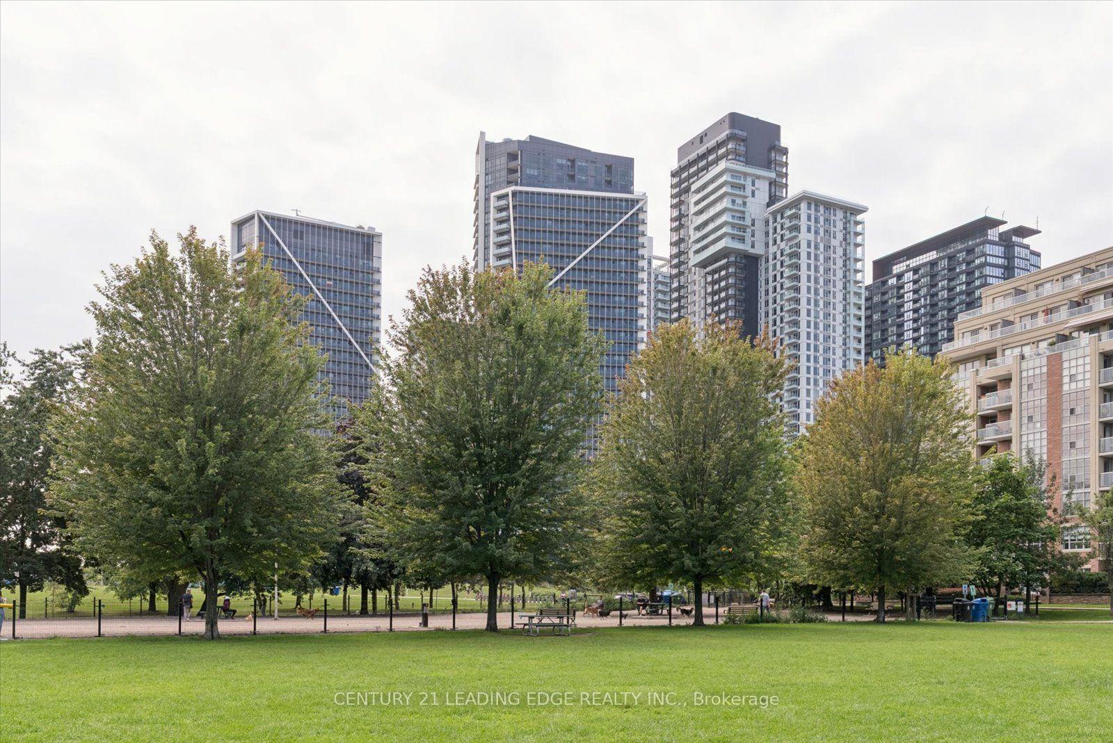 Photo 44 of Unit PH811, 800 King Street W, Toronto, Niagara — HOMEH