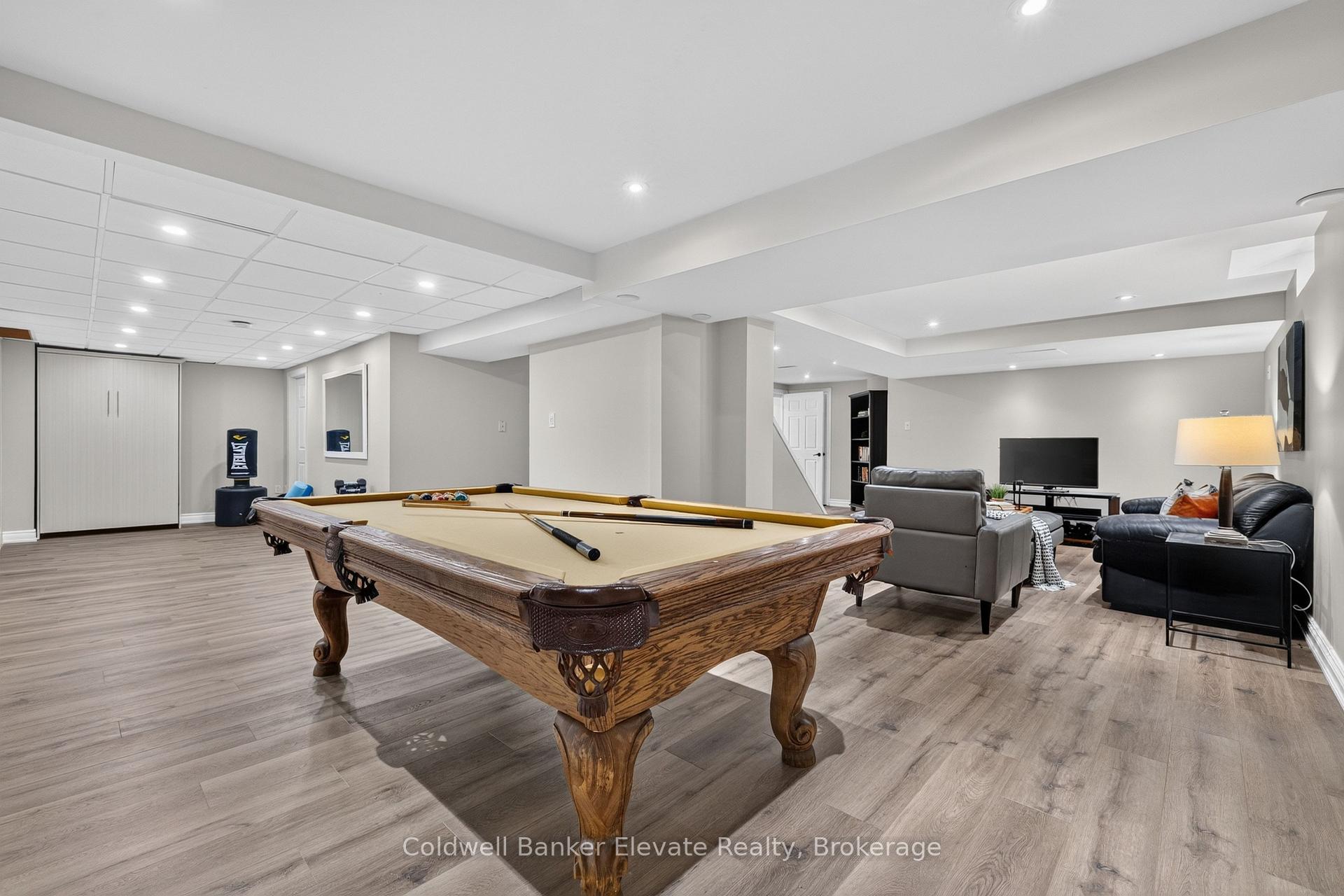 Photo 40 of 51 Gollop Crescent, Halton Hills, Georgetown — HOMEH