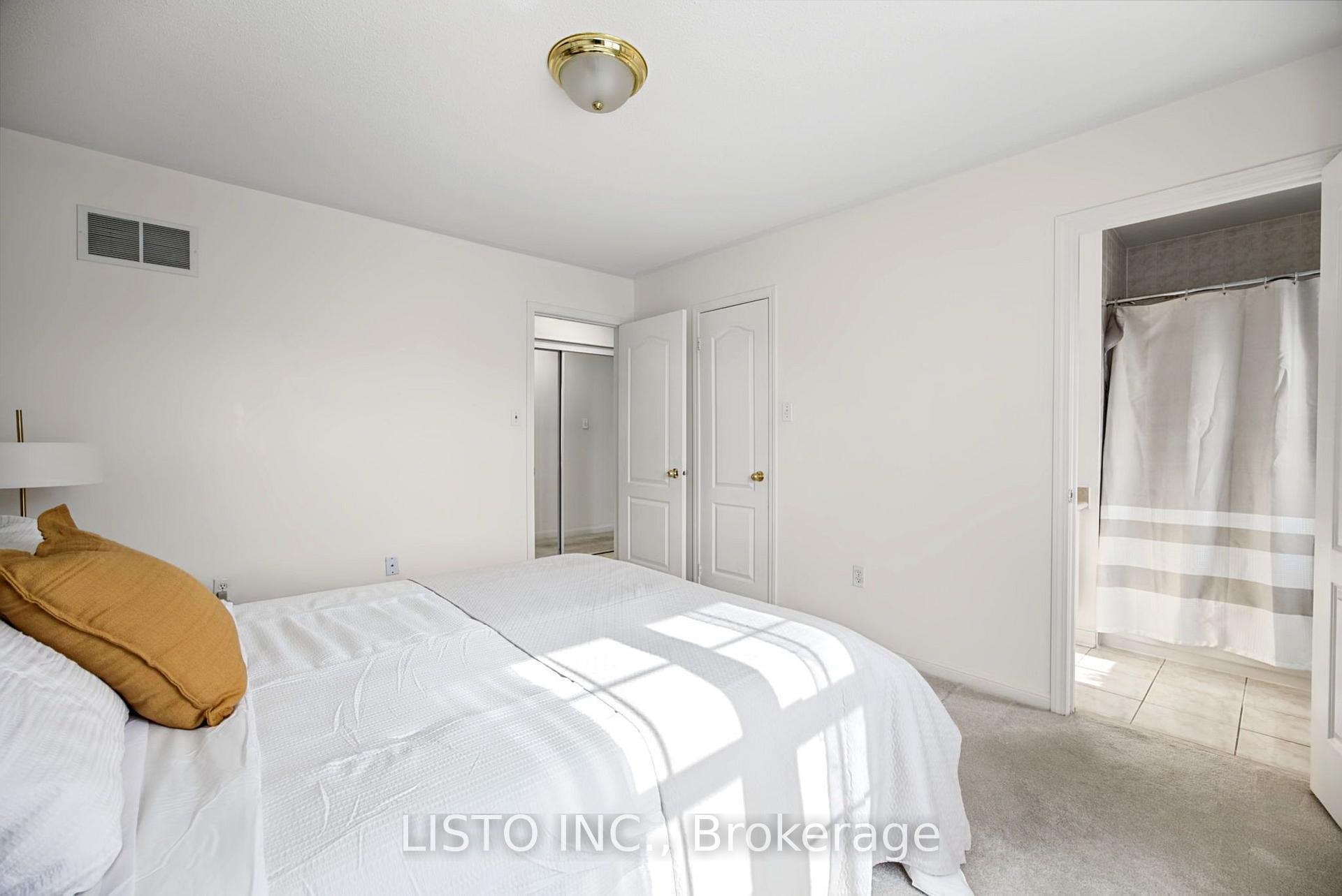 Photo 30 of 15 Mantis Road, Scarborough, Rouge — HOMEH