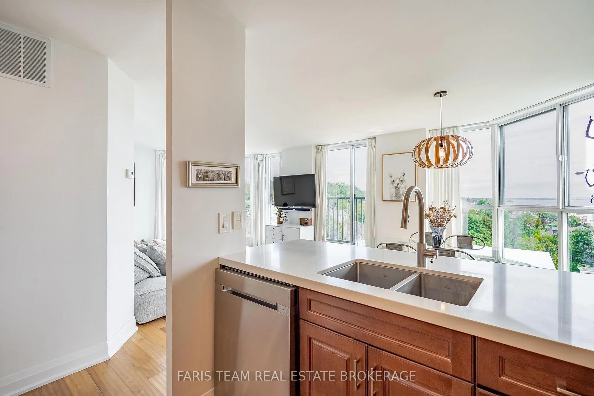 Photo 28 of Unit 1011, 150 Dunlop Street E, Barrie, City Centre — HOMEH