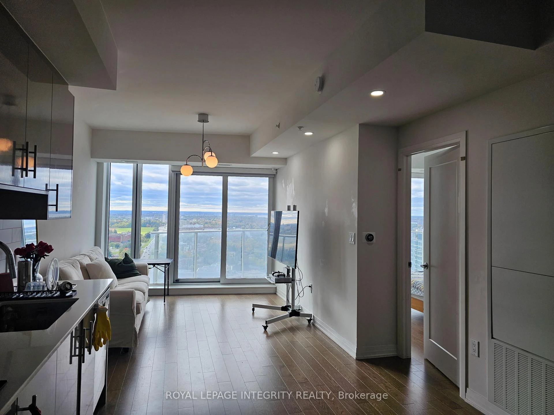 Photo 19 of Unit 3103, 805 Carling Avenue, Ottawa, West Centre Town — HOMEH