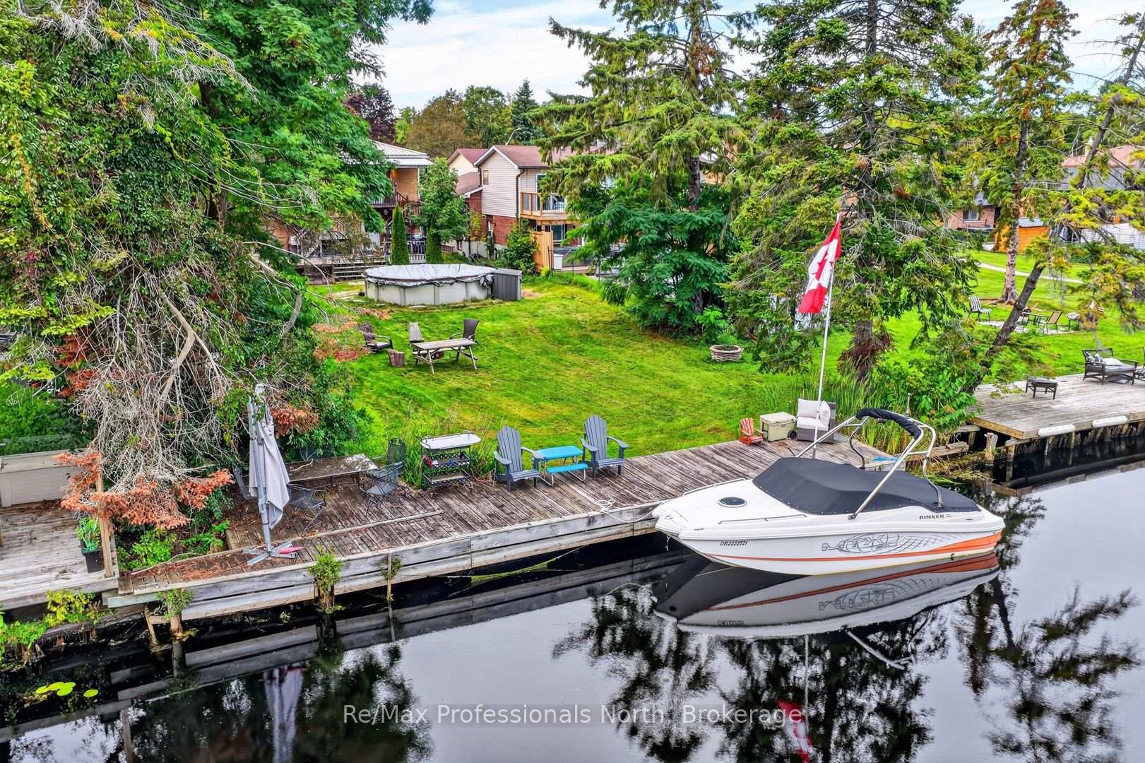 Photo 11 of 25 Lankin Boulevard, Orillia — HOMEH