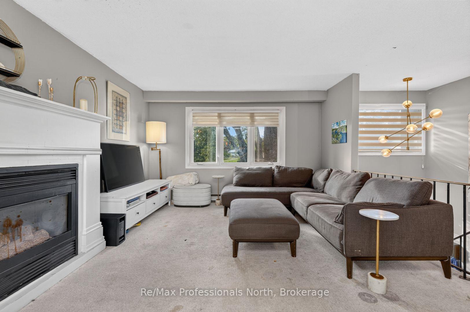 Photo 25 of 25 Lankin Boulevard, Orillia — HOMEH