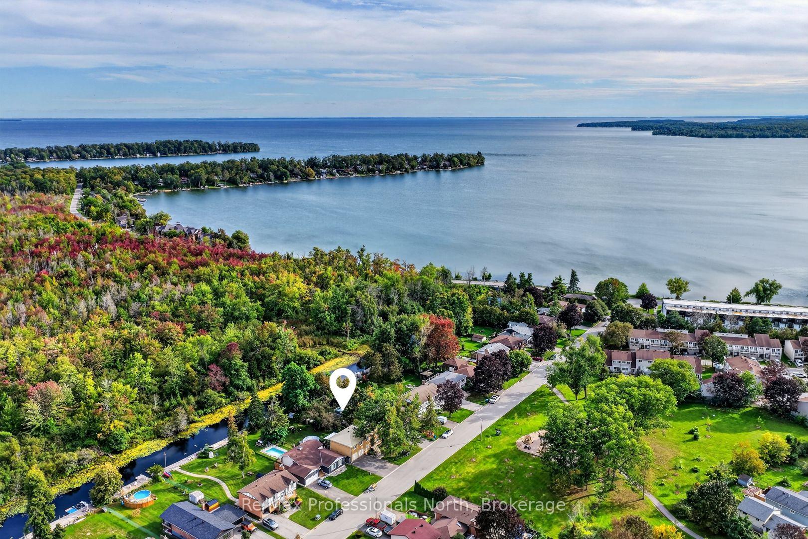 Photo 32 of 25 Lankin Boulevard, Orillia — HOMEH