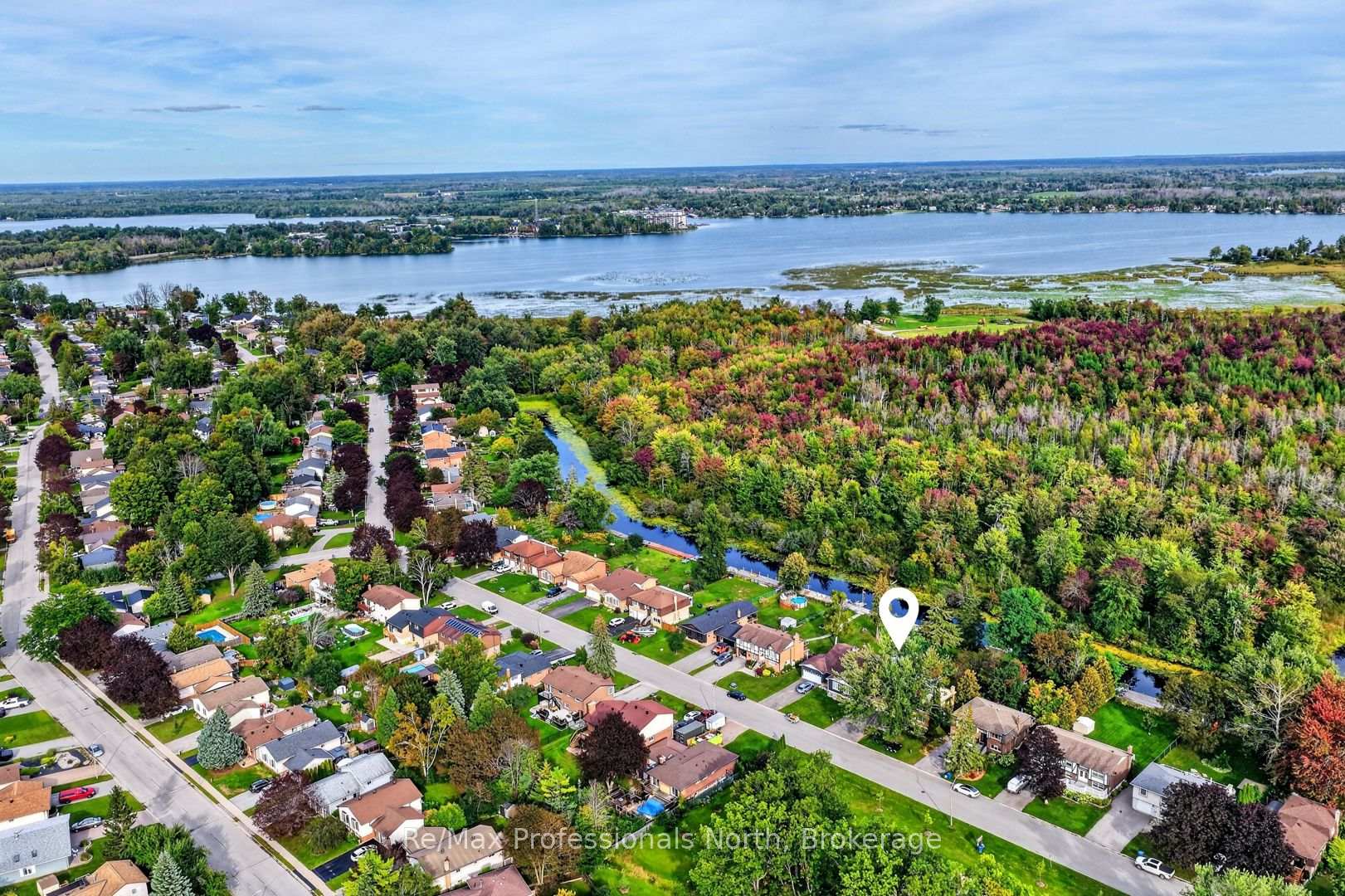 Photo 33 of 25 Lankin Boulevard, Orillia — HOMEH