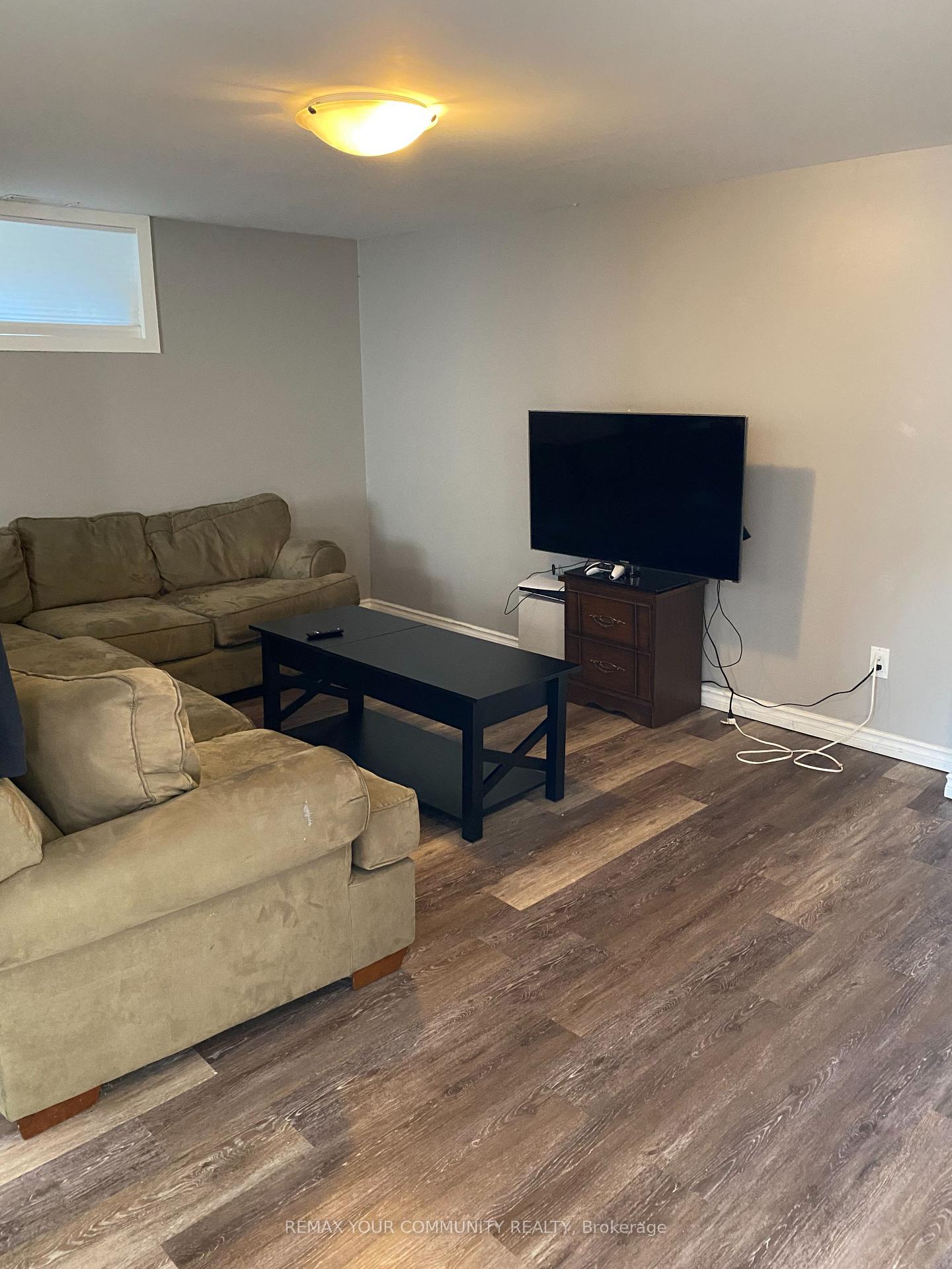 Photo 3 of Unit basement, 188 St Vincent Street, Barrie, Wellington — HOMEH
