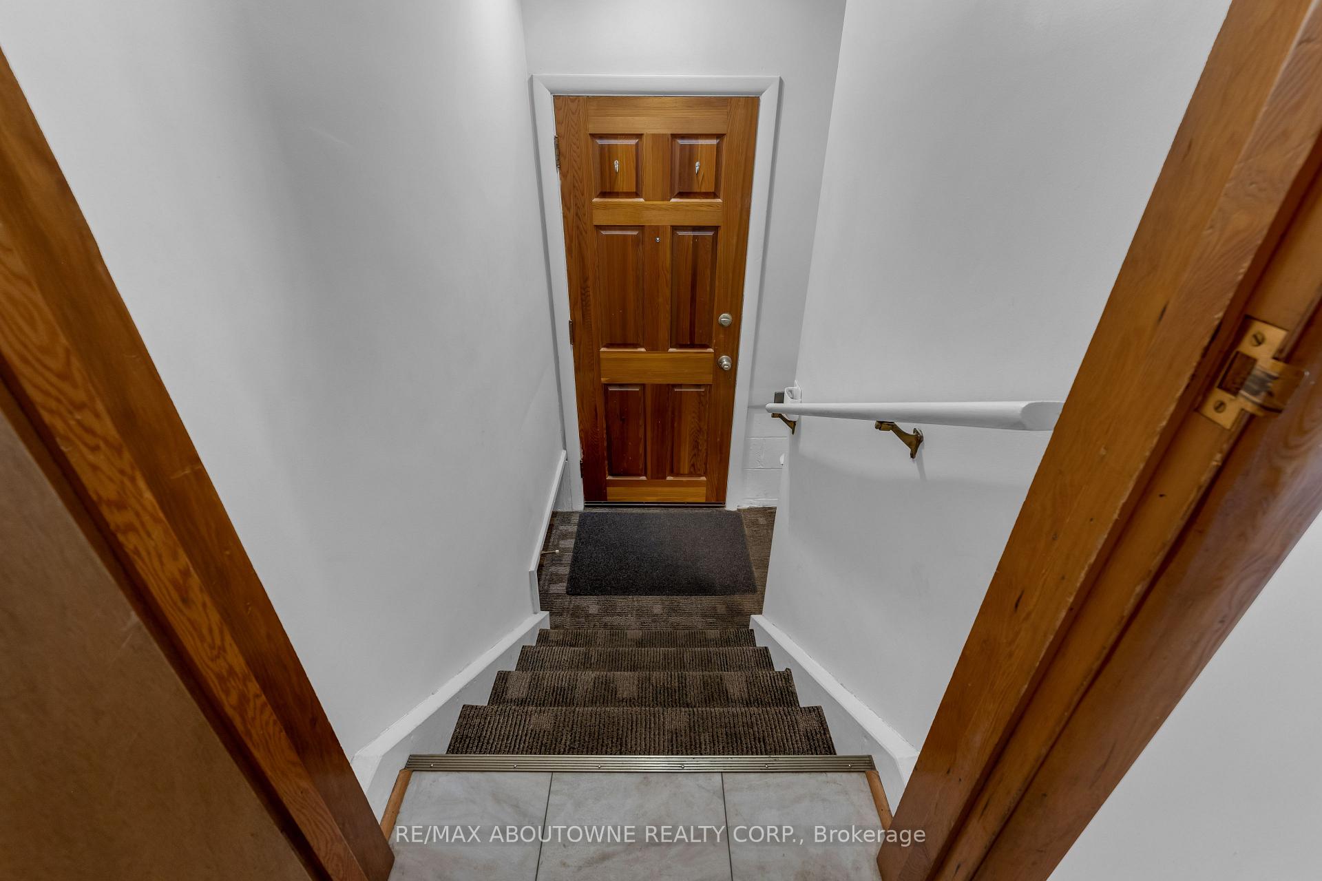 Photo 29 of 67 Wardrope Avenue, Hamilton, Stoney Creek — HOMEH