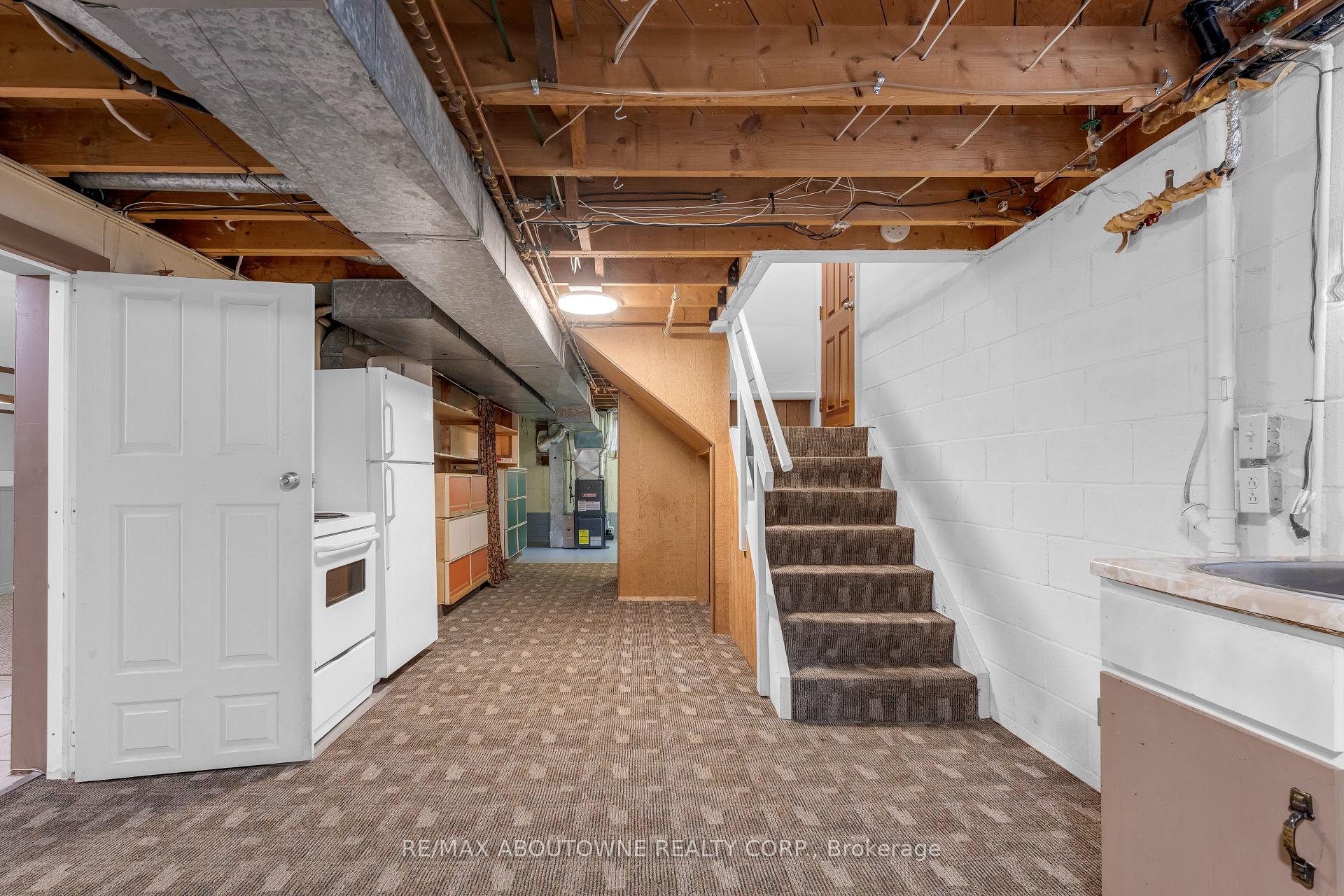 Photo 31 of 67 Wardrope Avenue, Hamilton, Stoney Creek — HOMEH