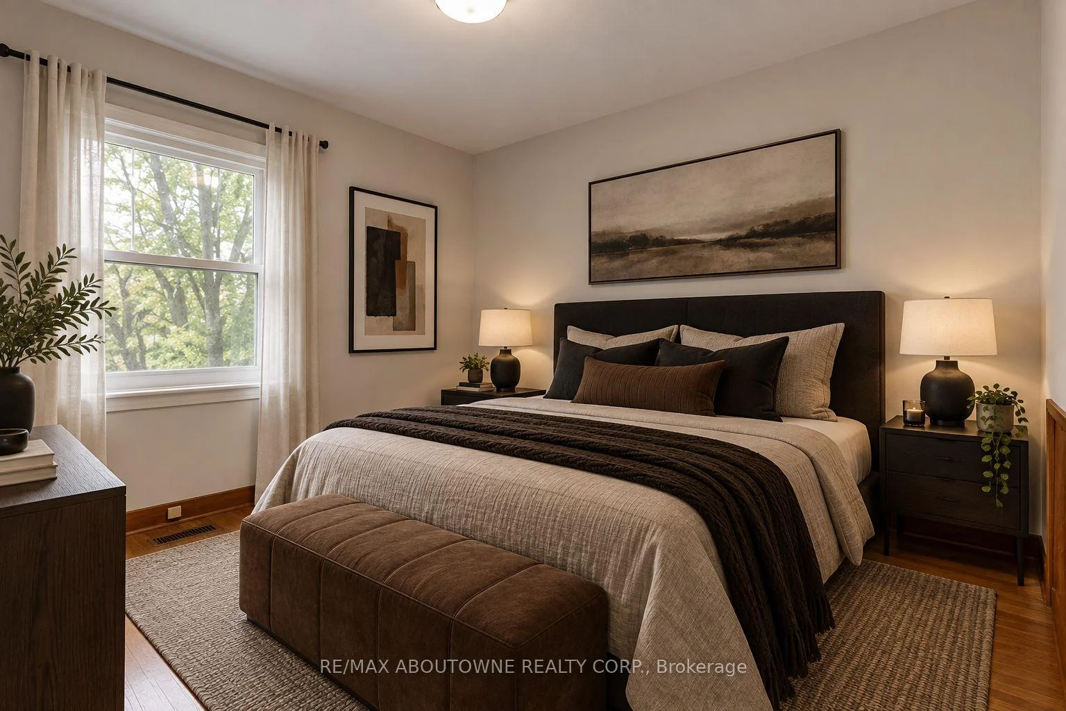 Photo 21 of 67 Wardrope Avenue, Hamilton, Stoney Creek — HOMEH
