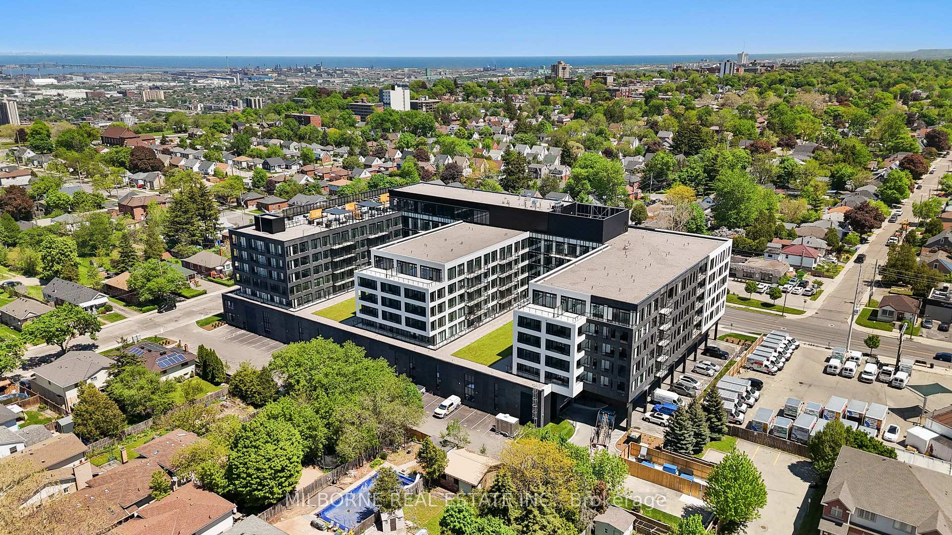 Photo 2 of Unit 302, 500 Upper Wellington Street, Hamilton, Centremount — HOMEH