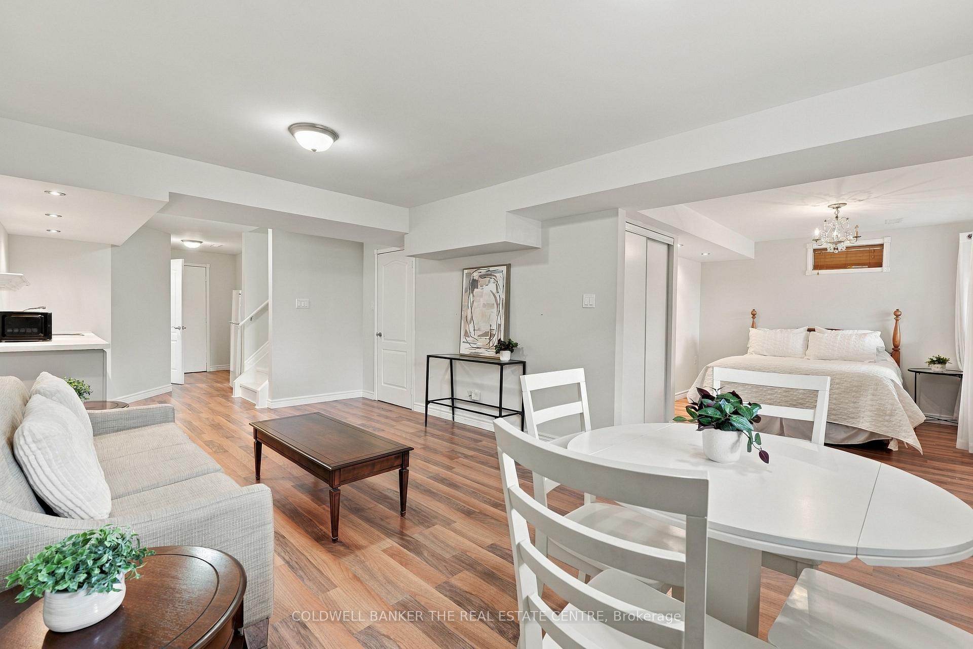 Photo 33 of 28 Hirst Avenue E, Georgina, Keswick South — HOMEH