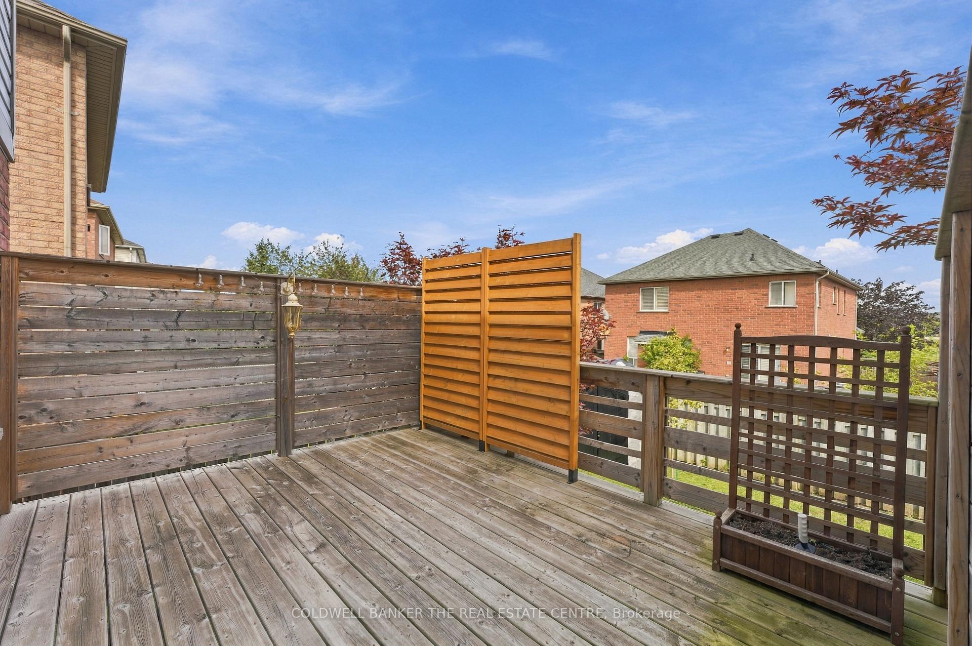 Photo 36 of 28 Hirst Avenue E, Georgina, Keswick South — HOMEH