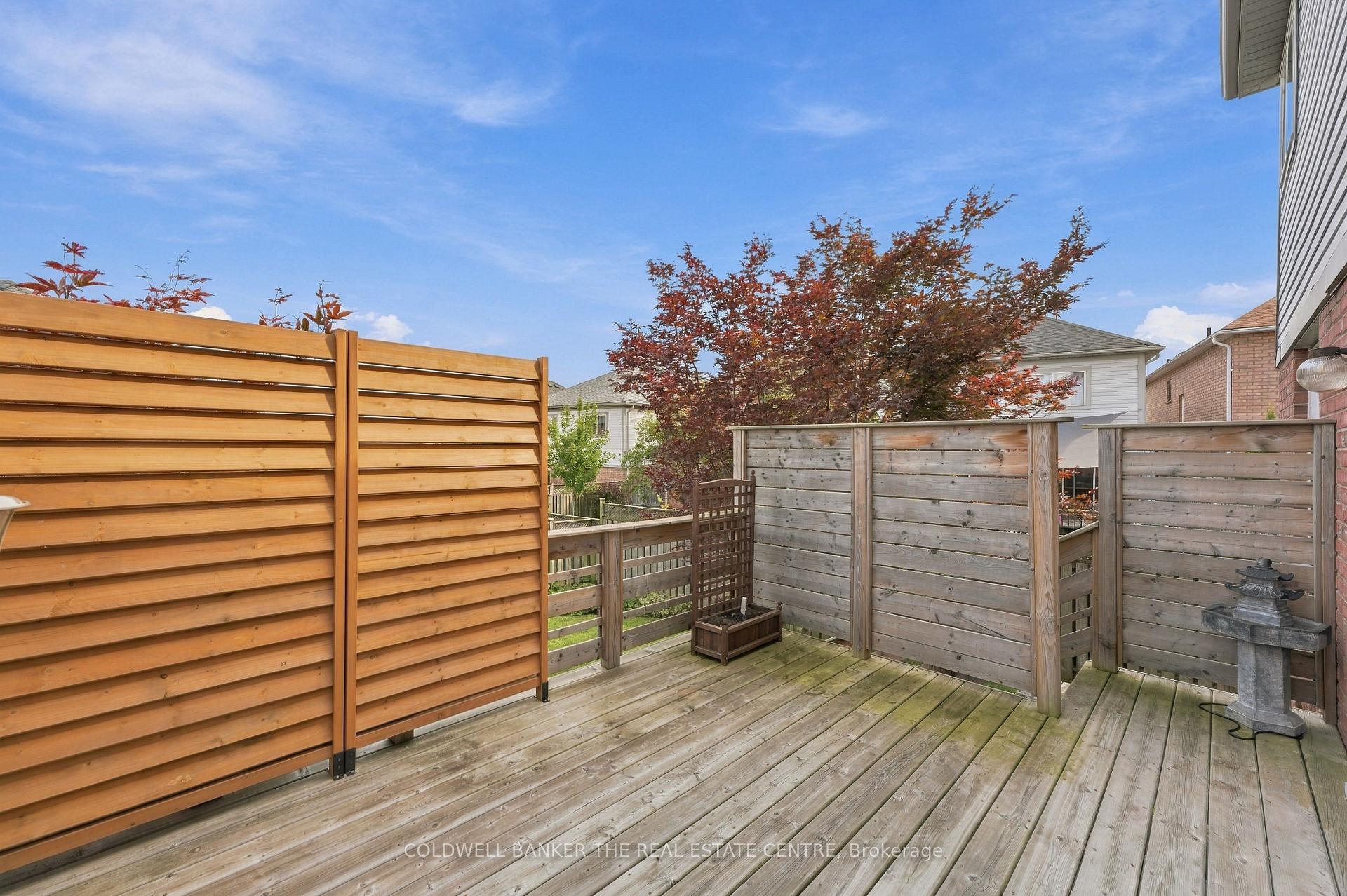 Photo 37 of 28 Hirst Avenue E, Georgina, Keswick South — HOMEH