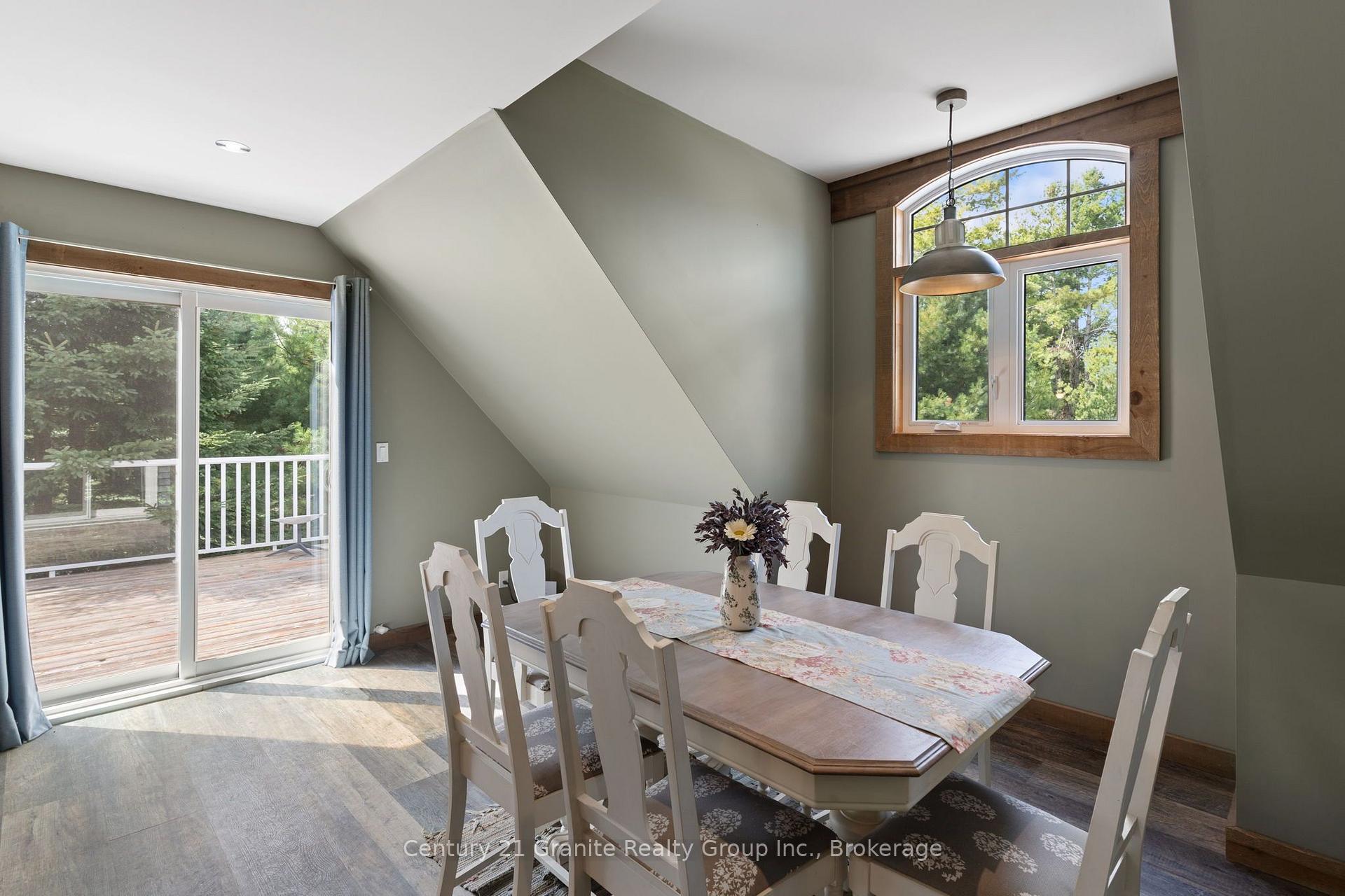 Photo 9 of 58 Winchester Drive, Kawartha Lakes, Somerville — HOMEH