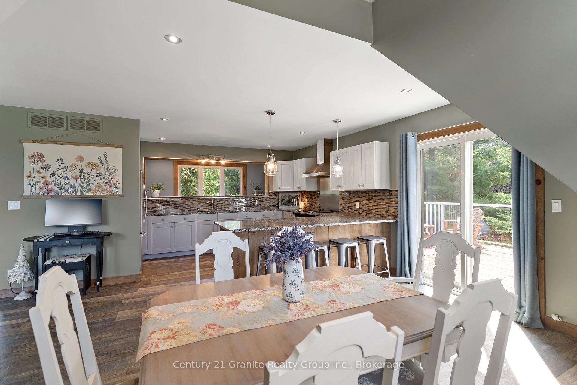 Photo 10 of 58 Winchester Drive, Kawartha Lakes, Somerville — HOMEH