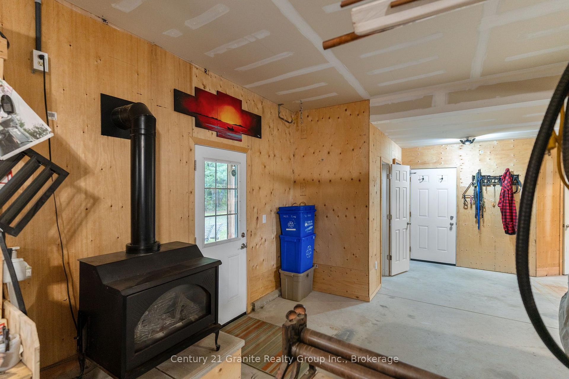 Photo 36 of 58 Winchester Drive, Kawartha Lakes, Somerville — HOMEH