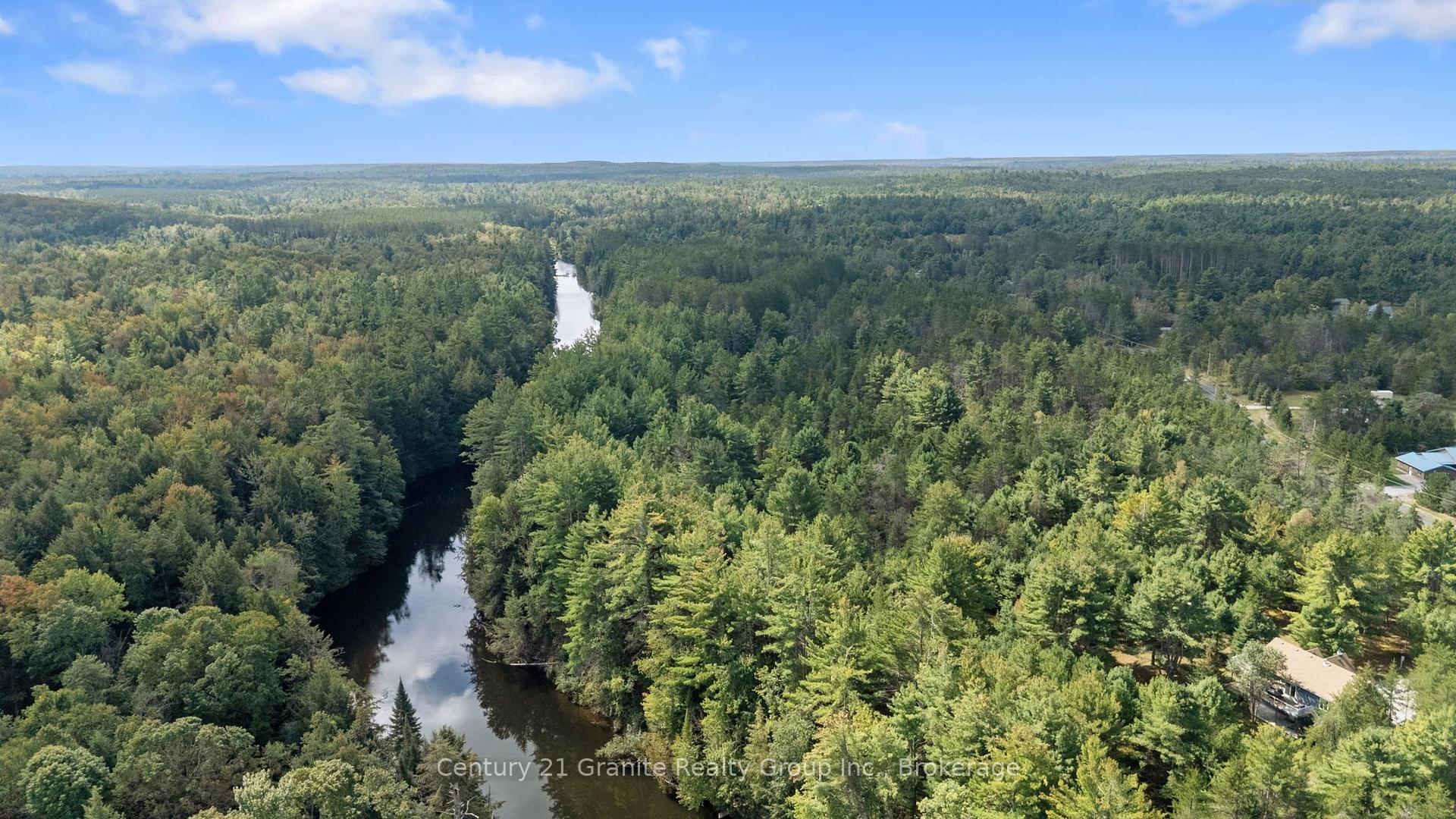 Photo 39 of 58 Winchester Drive, Kawartha Lakes, Somerville — HOMEH