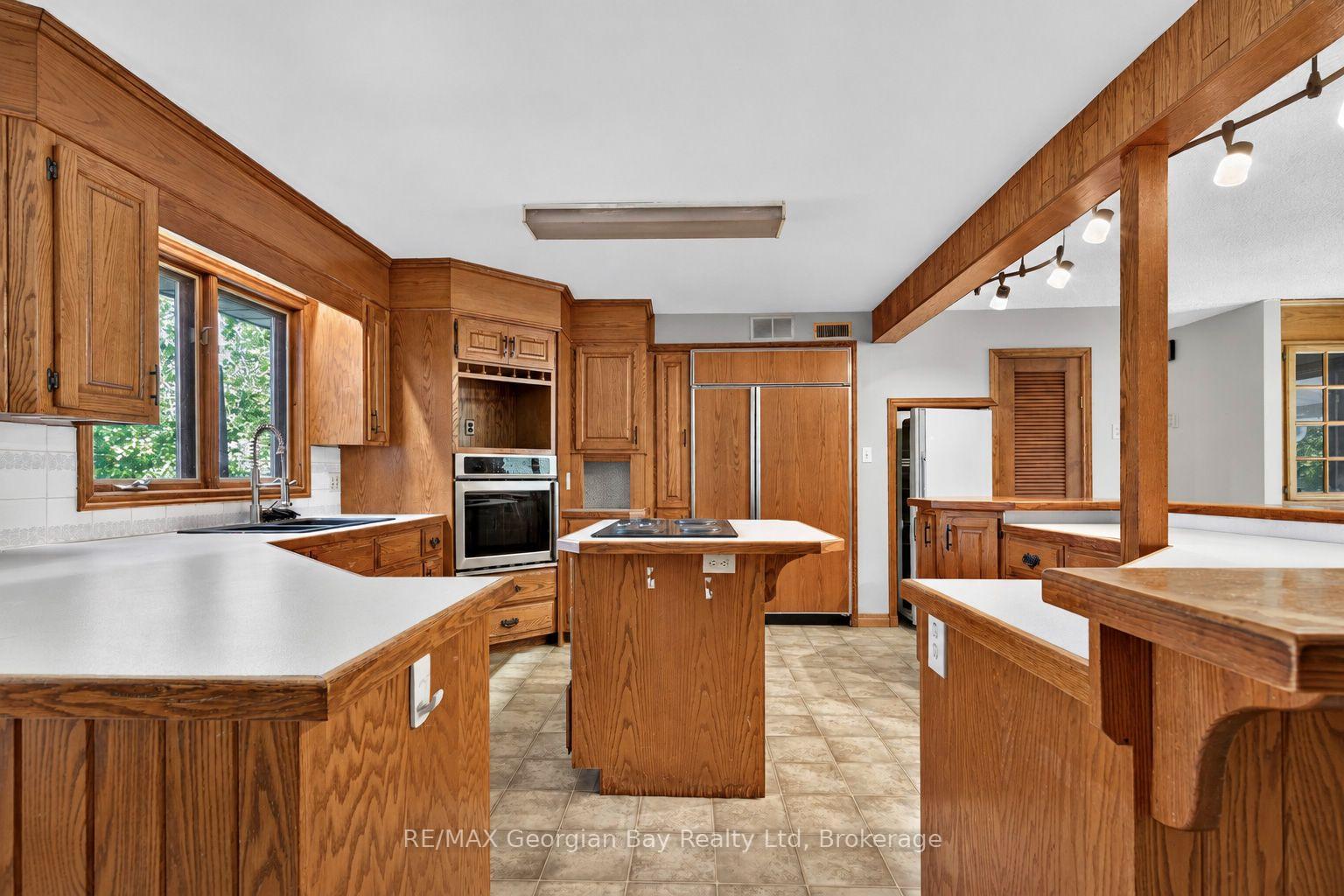 Photo 9 of 630 4 Concession Road W, Tiny, Rural Tiny — HOMEH