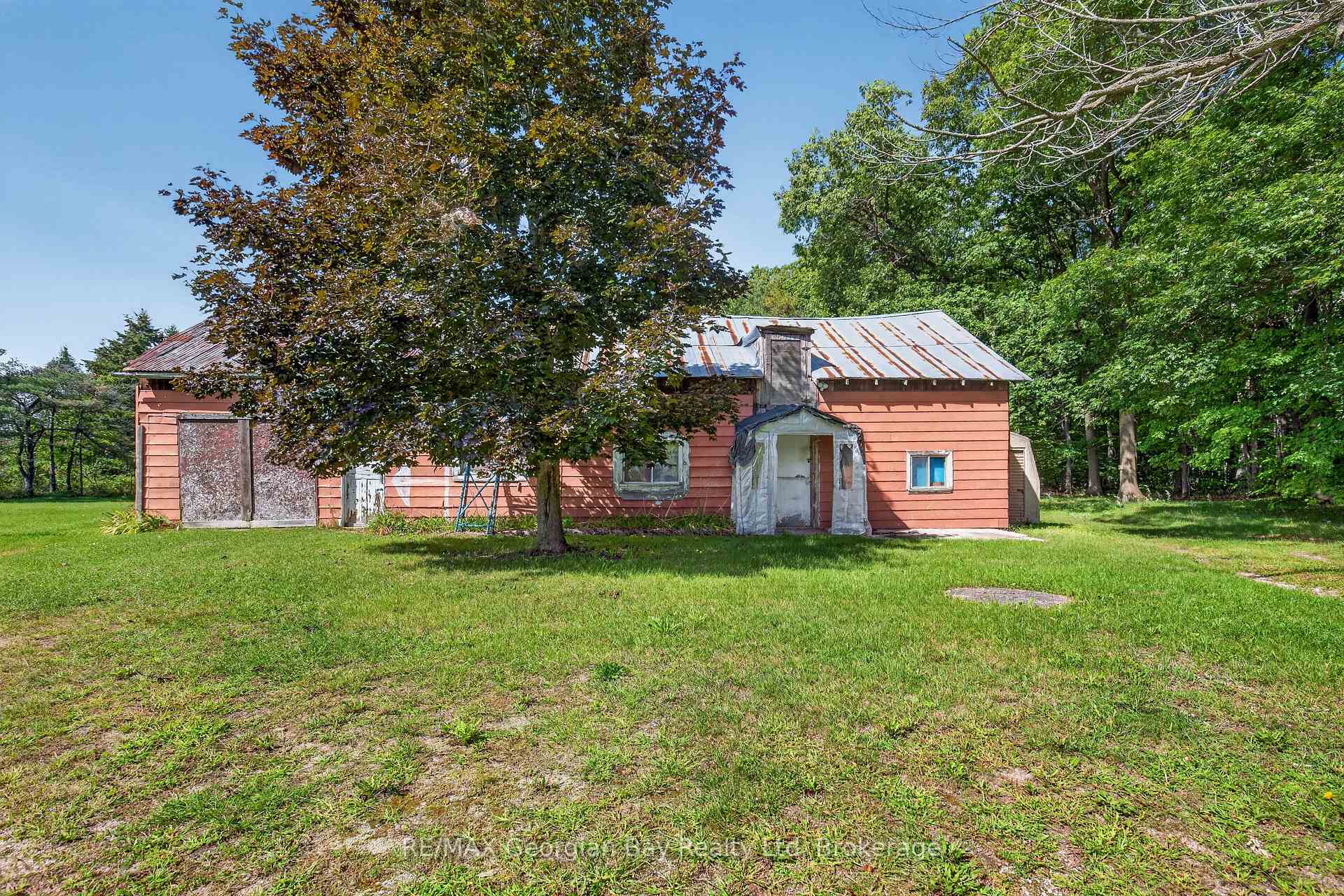 Photo 35 of 630 4 Concession Road W, Tiny, Rural Tiny — HOMEH