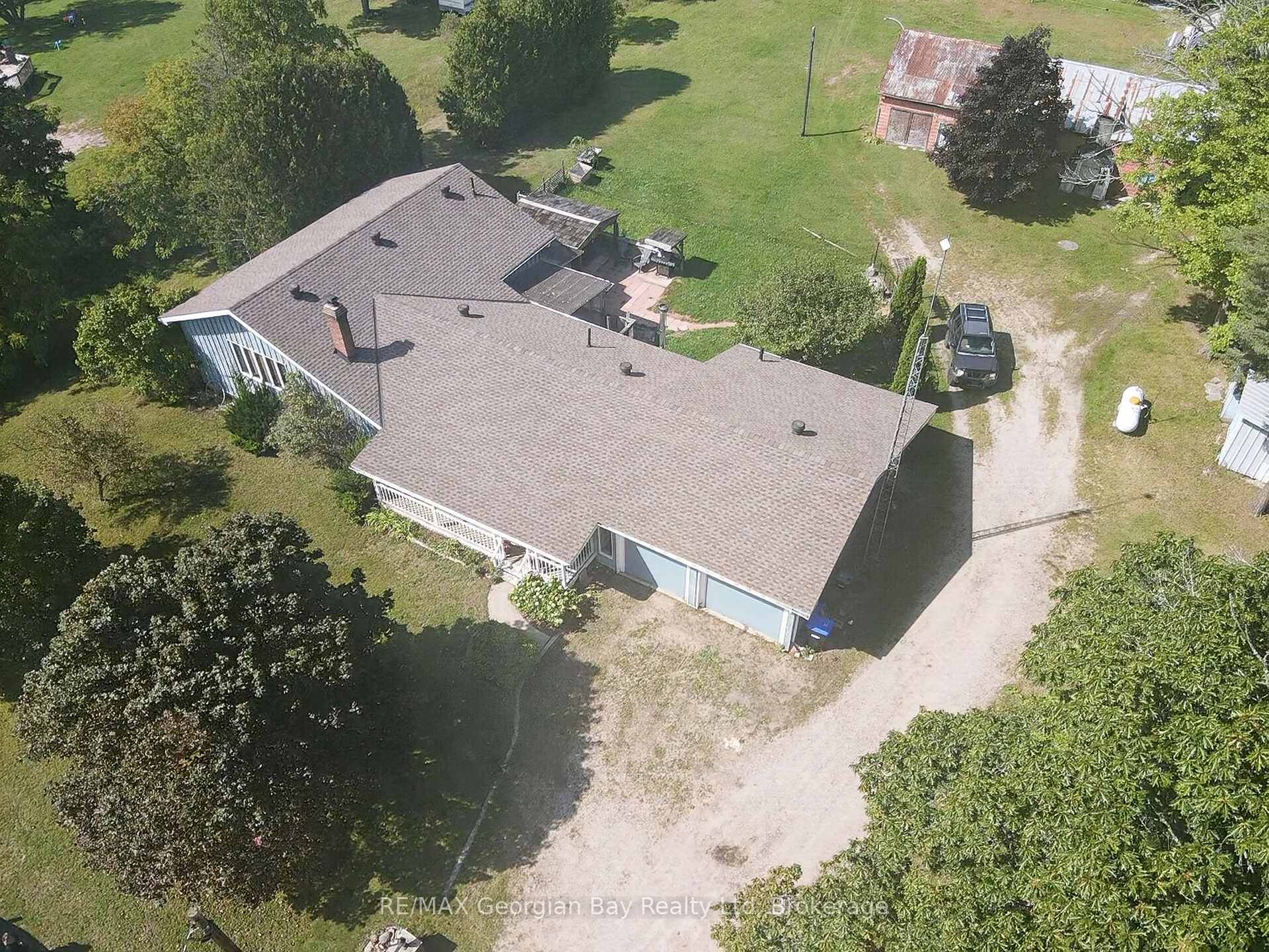 Photo 37 of 630 4 Concession Road W, Tiny, Rural Tiny — HOMEH