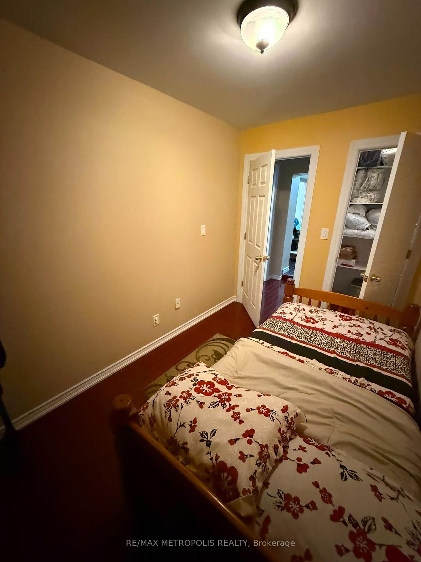 Photo 4 of Unit Basement, 57 Beckwith Crescent, Markham, Milliken Mills East — HOMEH