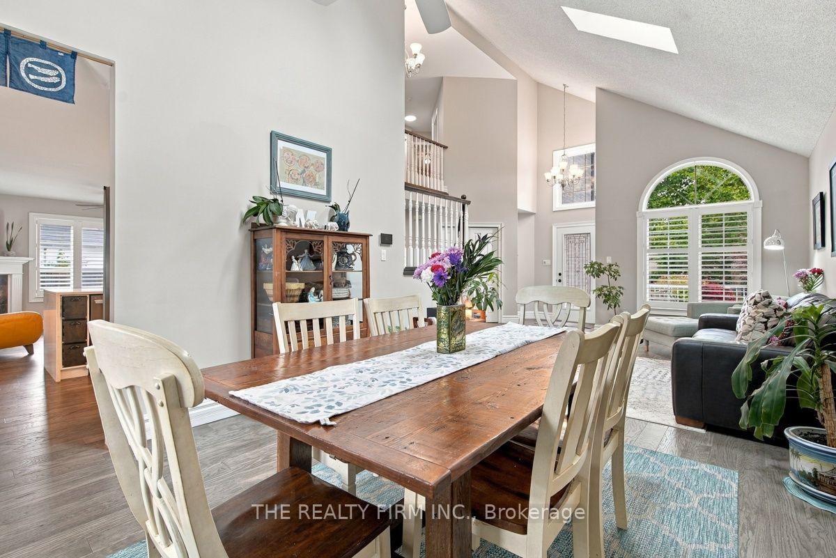 Photo 13 of 47 Greyrock Crescent, London, East A — HOMEH