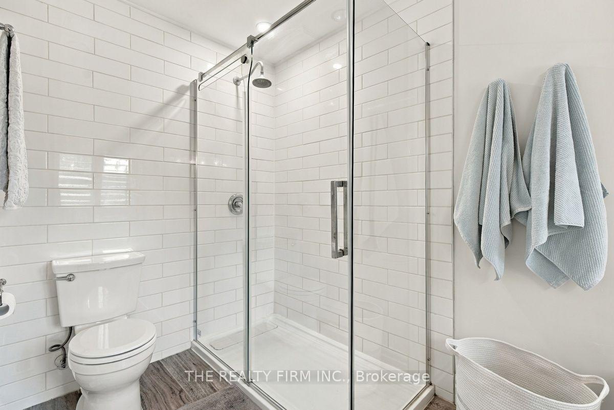 Photo 25 of 47 Greyrock Crescent, London, East A — HOMEH