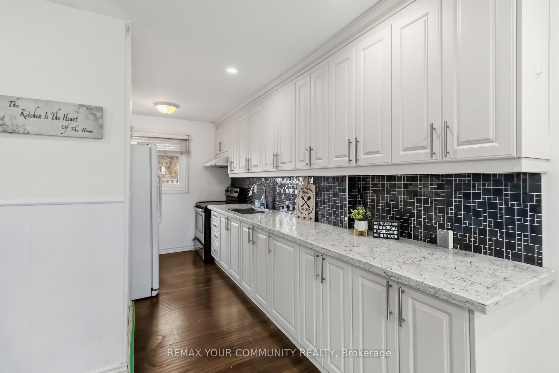 Photo 5 of 11 Grantbrook Court, Brampton, Northgate — HOMEH