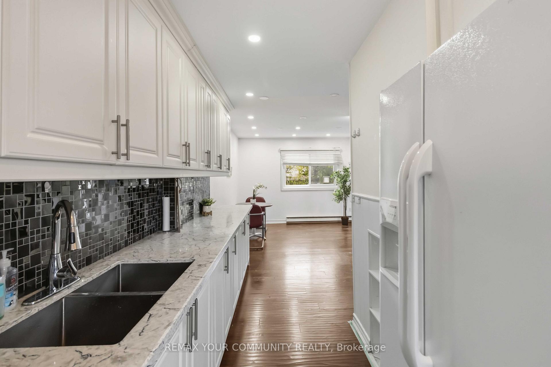 Photo 10 of 11 Grantbrook Court, Brampton, Northgate — HOMEH