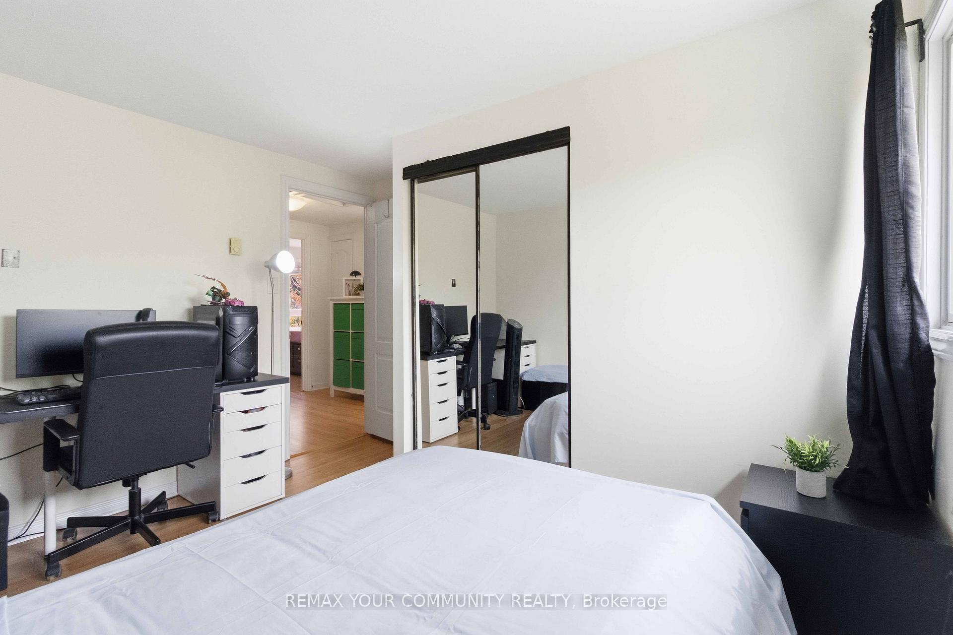 Photo 17 of 11 Grantbrook Court, Brampton, Northgate — HOMEH