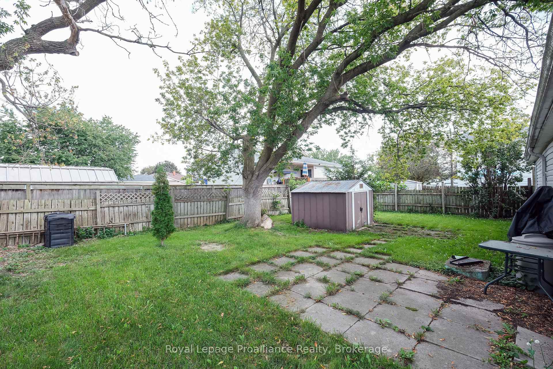 Photo 18 of 39 Centre Street, Belleville, Belleville Ward — HOMEH