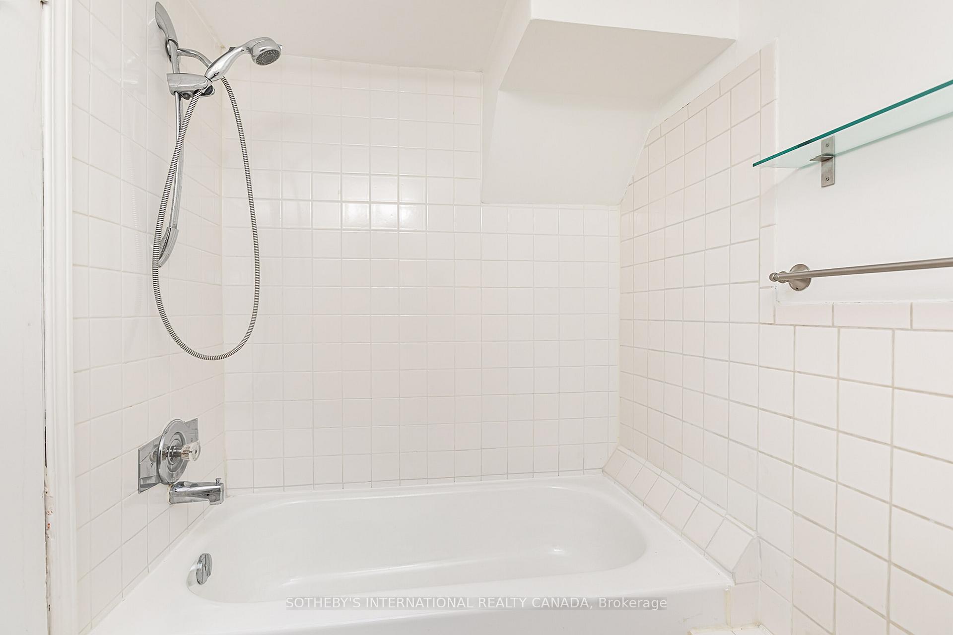 Photo 14 of Unit Lower, 89 Willcocks Street, Toronto, University — HOMEH