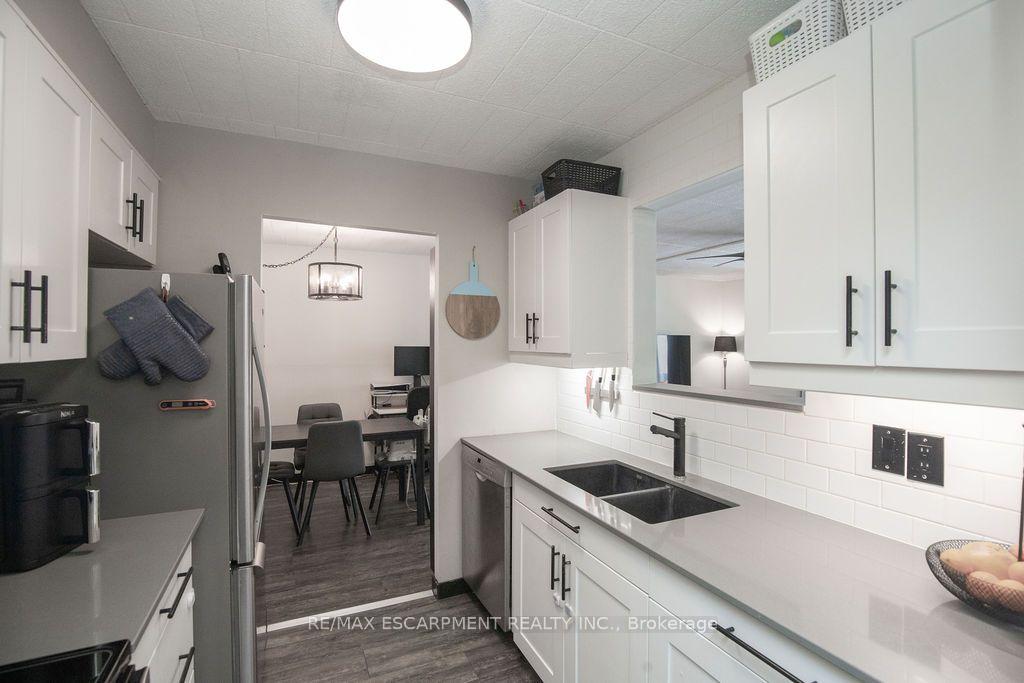 Photo 7 of Unit 110, 71 Vanier Drive, Kitchener, Vanier - Kitchener — HOMEH